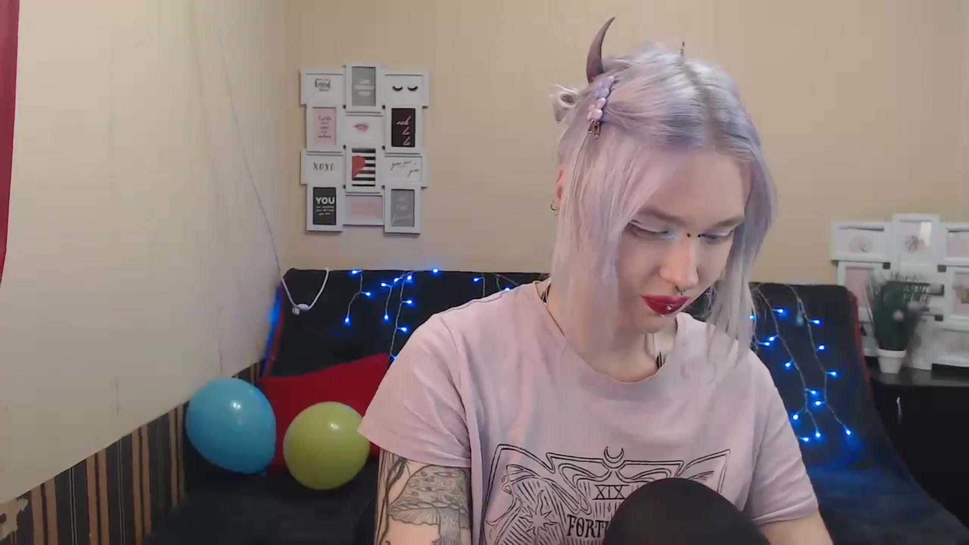 Gallery image thumbnail from Killinna's myfreecams stream on, 10/21/2023, 14:14 image 16 of 20