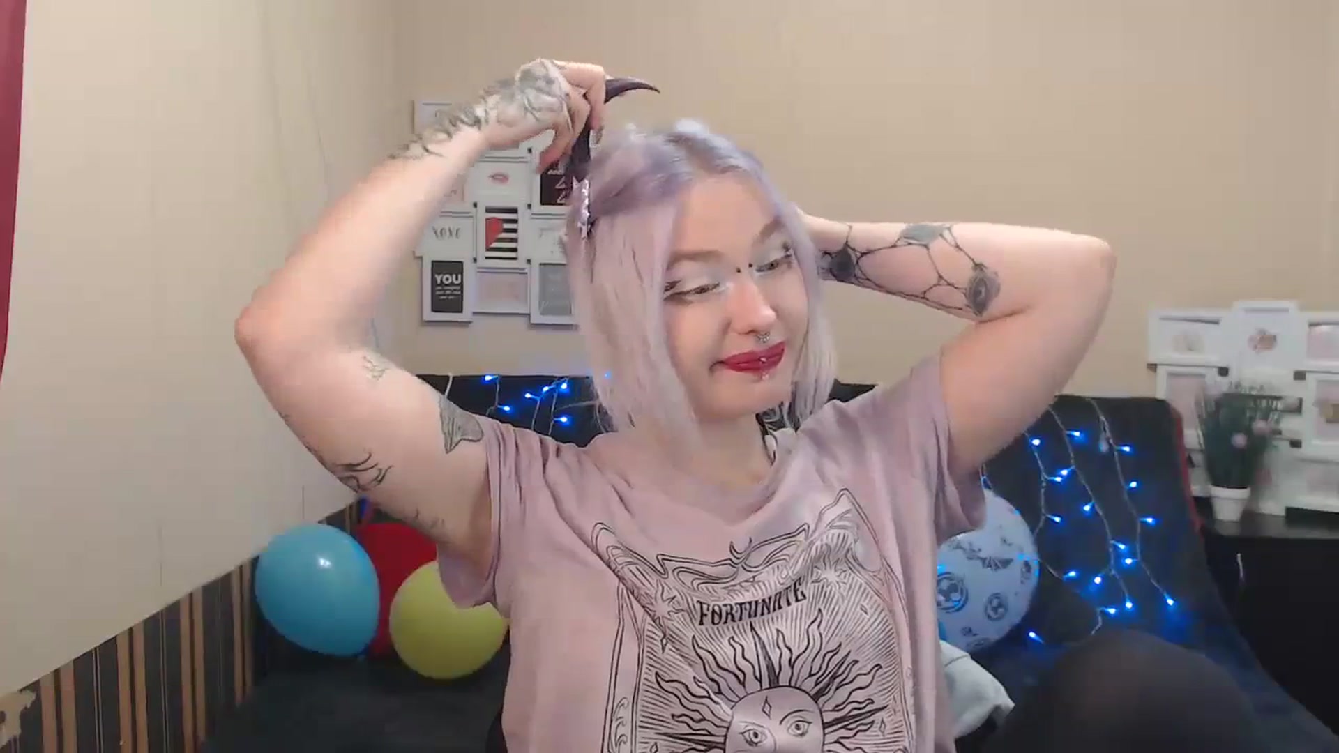 Gallery image thumbnail from Killinna's myfreecams stream on, 10/21/2023, 14:14 image 14 of 20