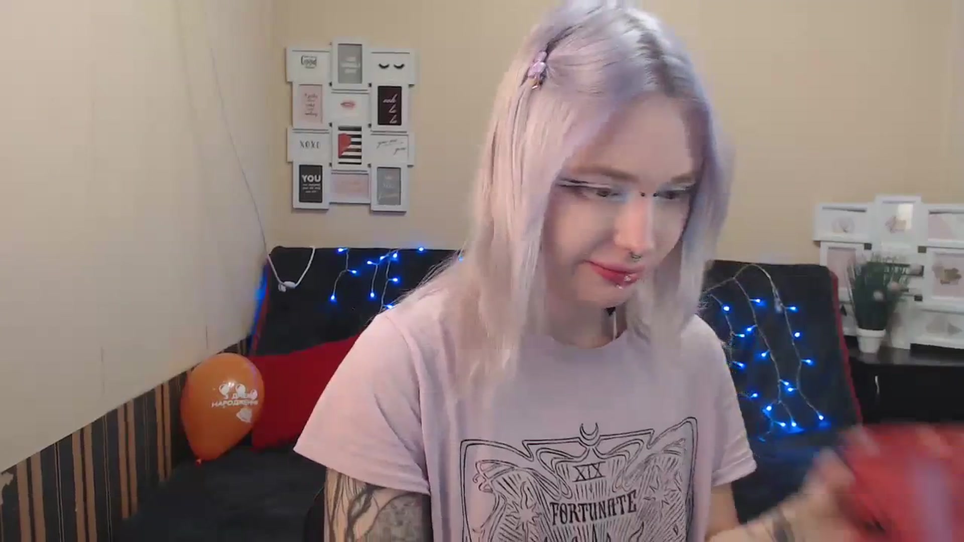 Gallery image thumbnail from Killinna's myfreecams stream on, 10/21/2023, 17:06 image 5 of 20