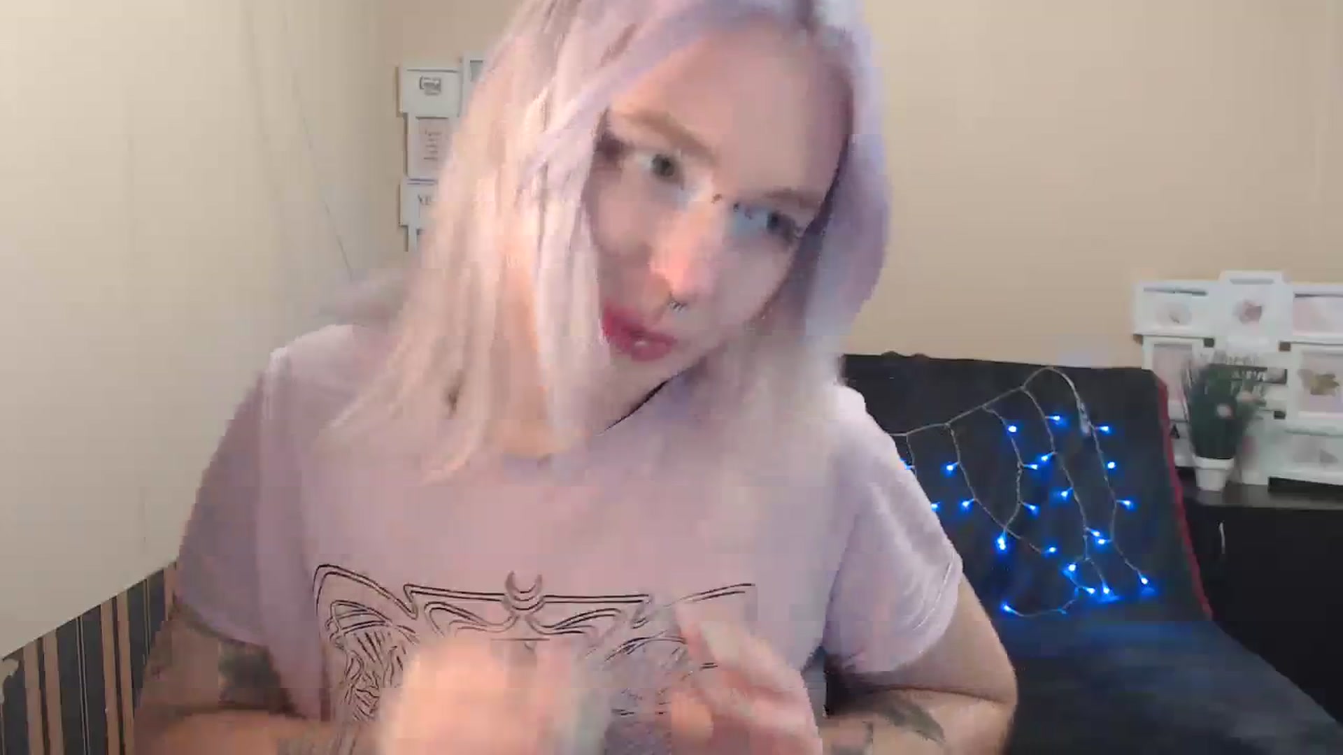 Gallery image thumbnail from Killinna's myfreecams stream on, 10/21/2023, 17:06 image 7 of 20