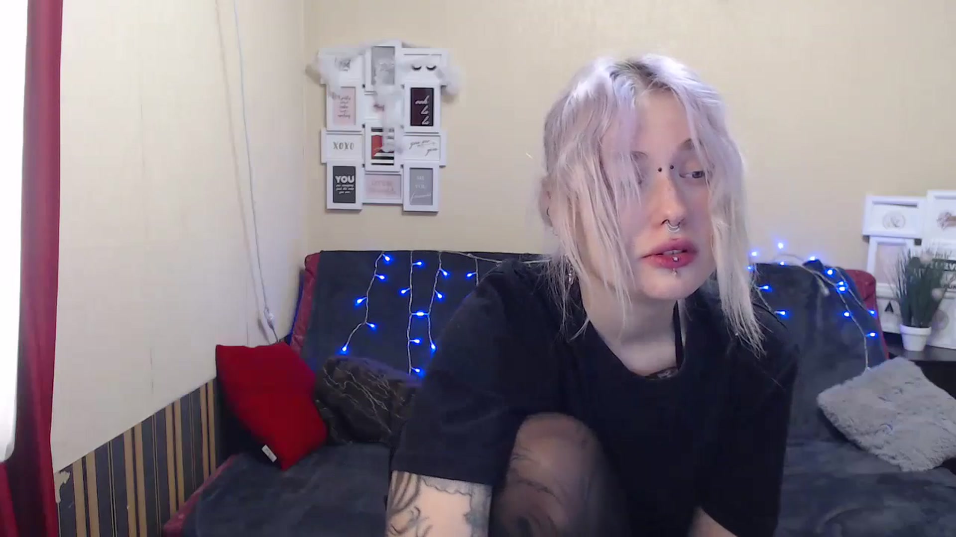 Gallery image thumbnail from Killinna's myfreecams stream on, 11/11/2023, 16:39 image 18 of 20