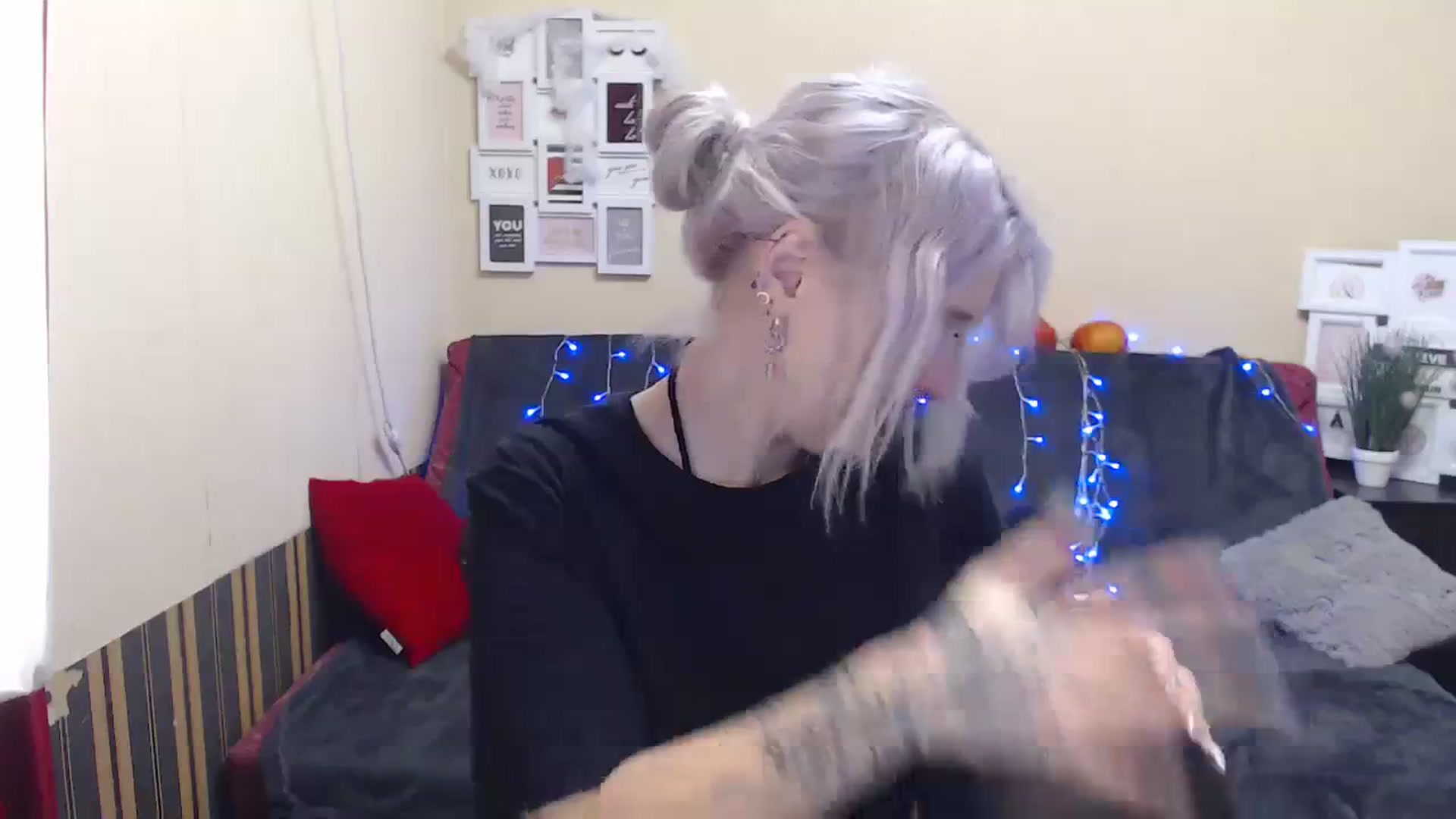 Gallery image thumbnail from Killinna's myfreecams stream on, 11/11/2023, 16:39 image 5 of 20