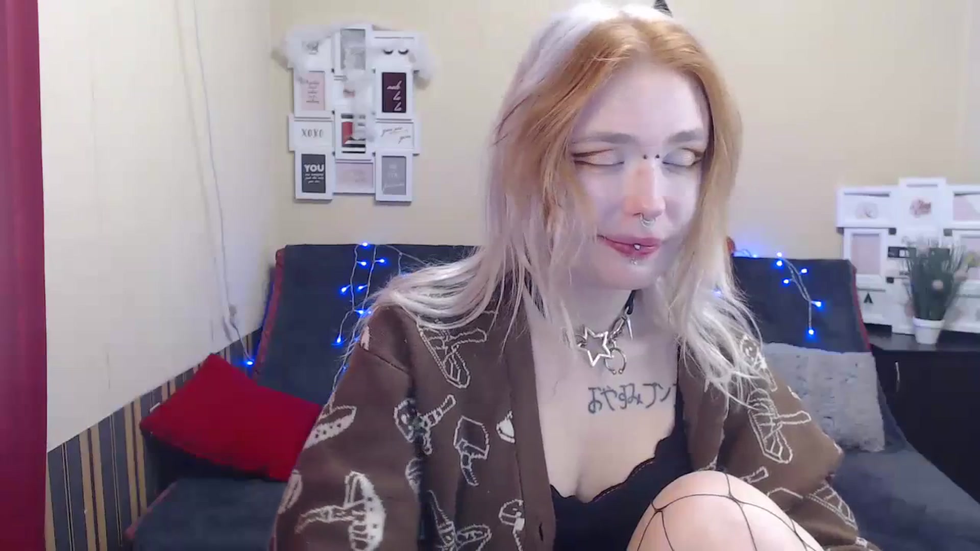Gallery image thumbnail from Killinna's myfreecams stream on, 11/16/2023, 17:02 image 3 of 20