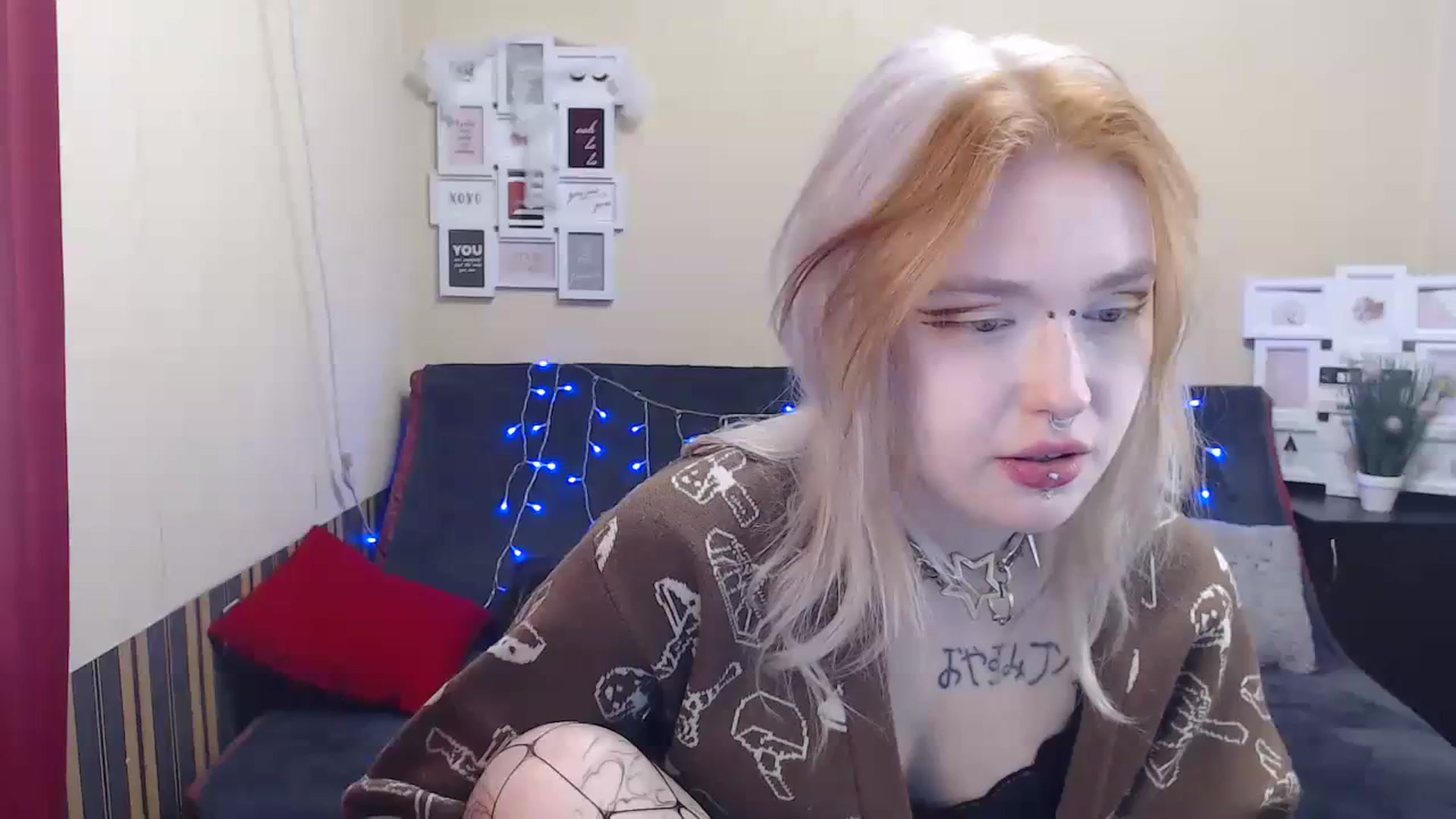 Gallery image thumbnail from Killinna's myfreecams stream on, 11/16/2023, 17:02 image 10 of 20