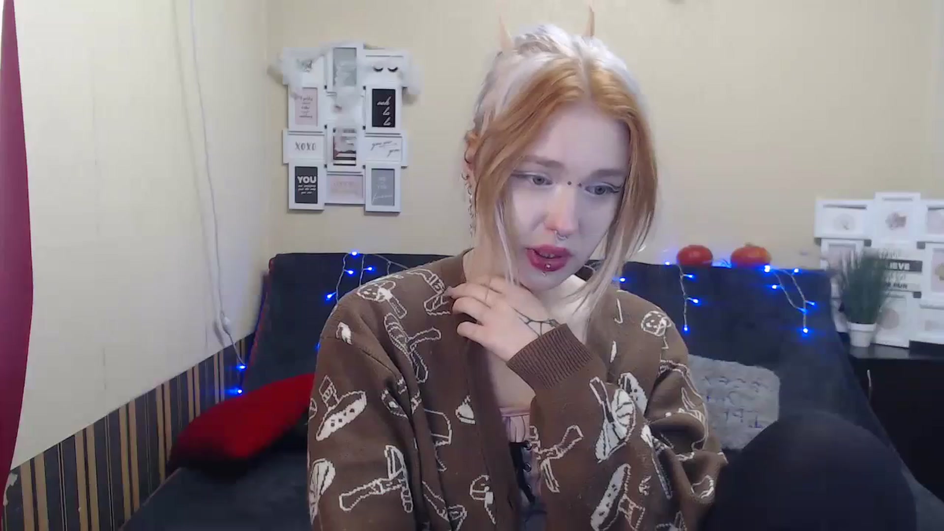 Gallery image thumbnail from Killinna's myfreecams stream on, 11/18/2023, 14:49 image 20 of 20