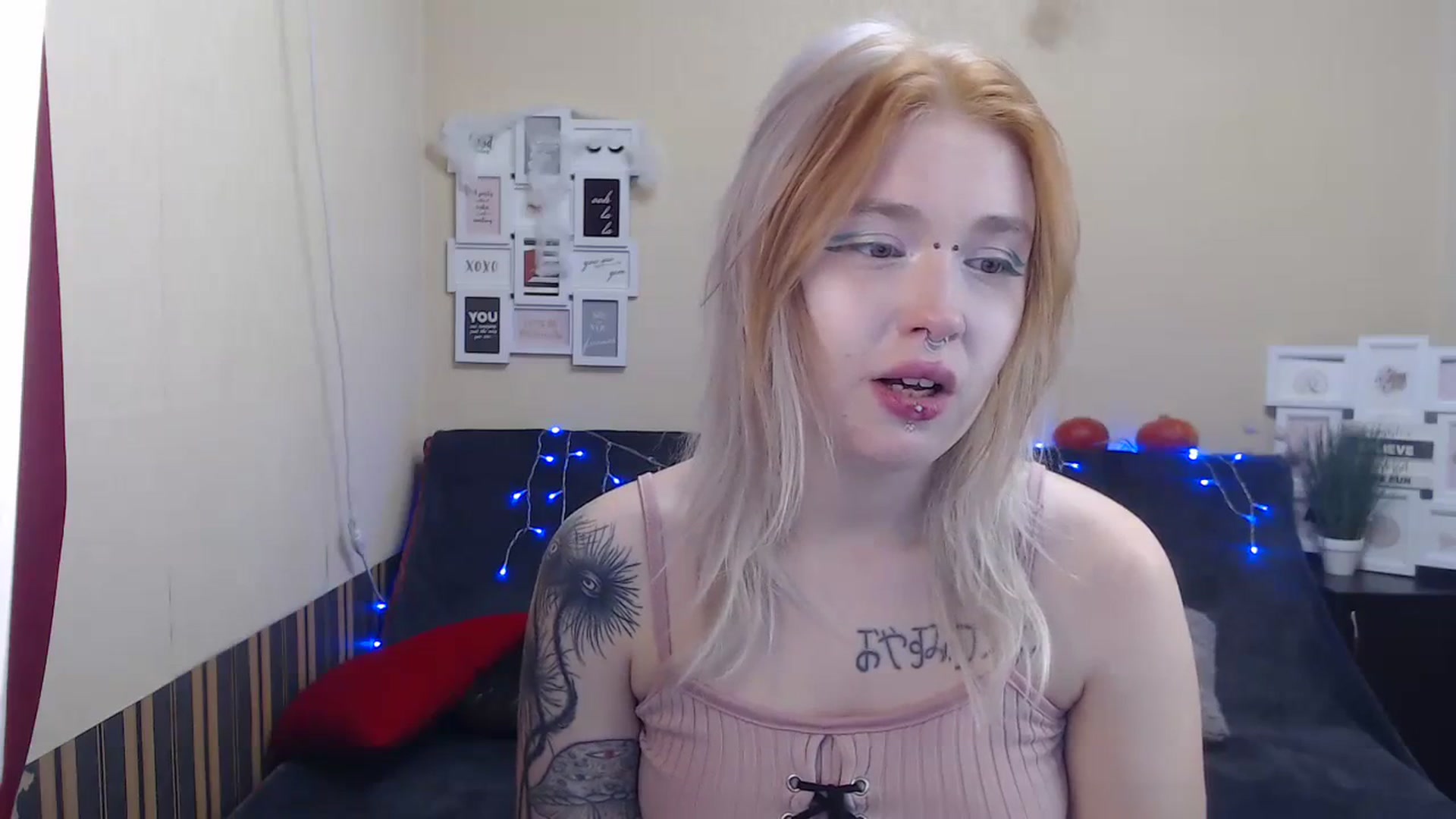 Gallery image thumbnail from Killinna's myfreecams stream on, 11/18/2023, 16:45 image 15 of 20