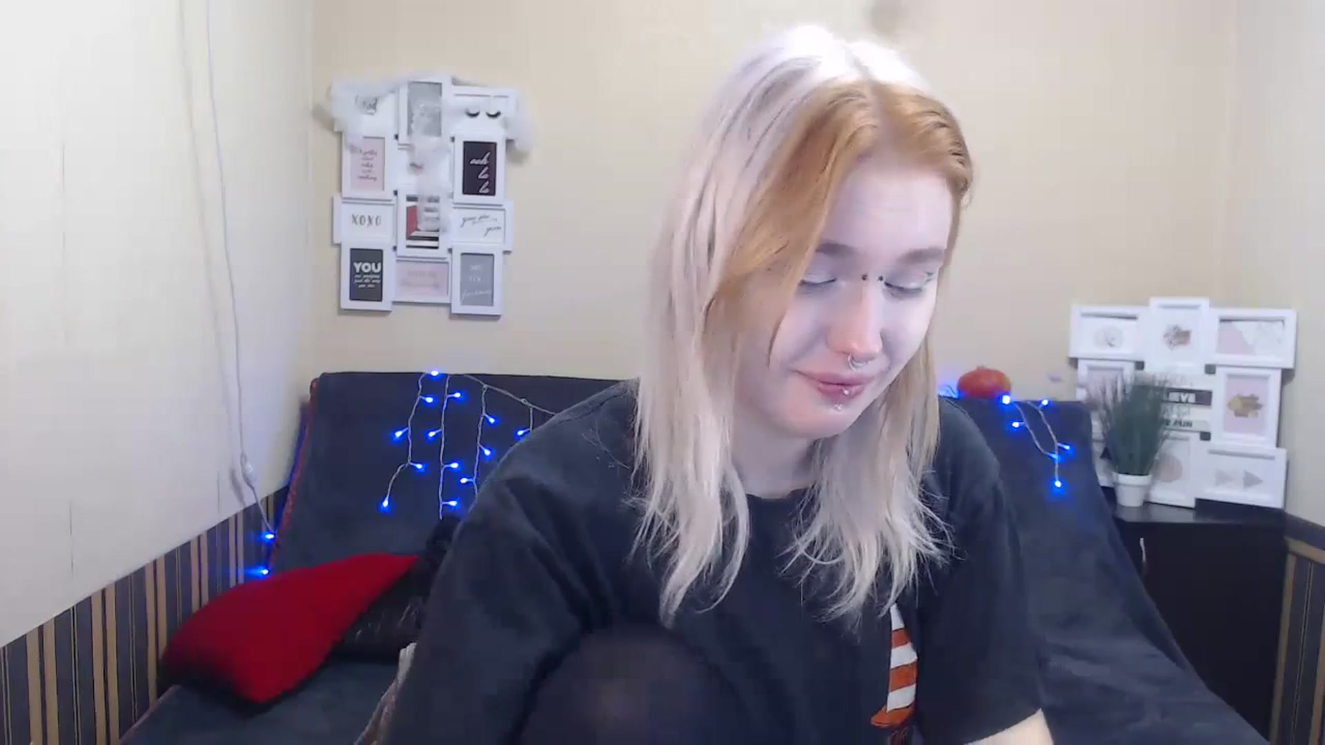 Gallery image thumbnail from Killinna's myfreecams stream on, 11/18/2023, 18:19 image 5 of 20