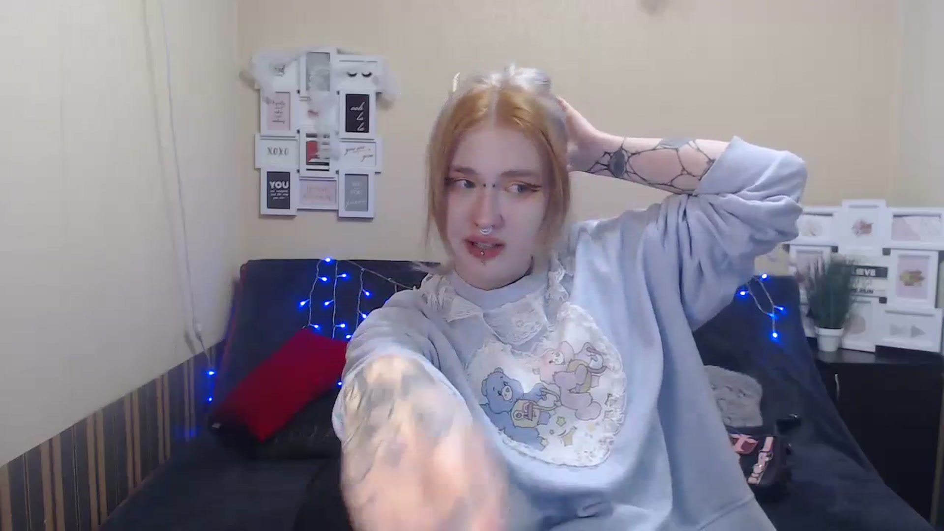 Gallery image thumbnail from Killinna's myfreecams stream on, 11/19/2023, 15:29 image 13 of 20