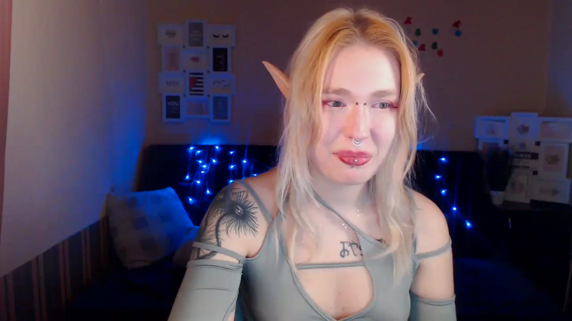Gallery image thumbnail from Killinna's myfreecams stream on, 12/25/2023, 15:35 image 15 of 20