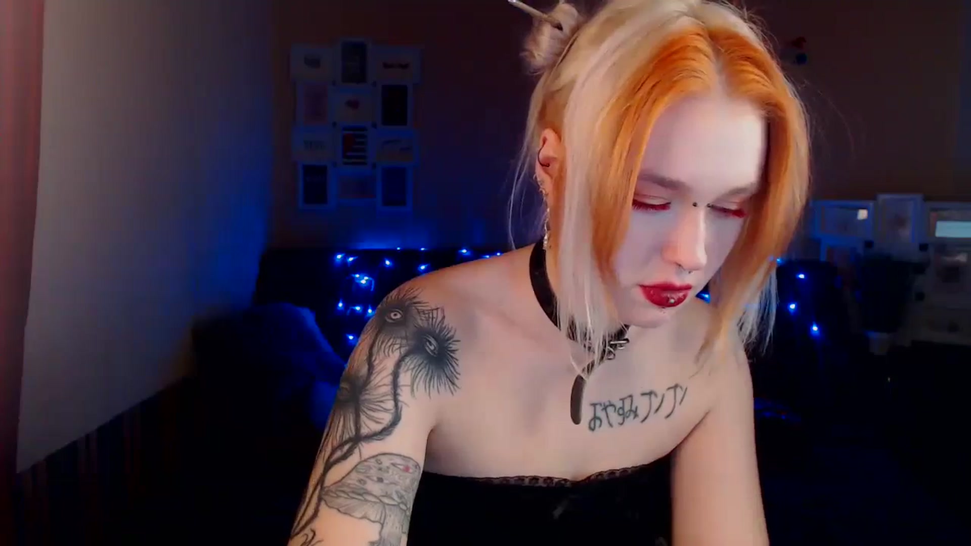 Gallery image thumbnail from Killinna's myfreecams stream on, 01/02/2024, 15:23 image 7 of 20
