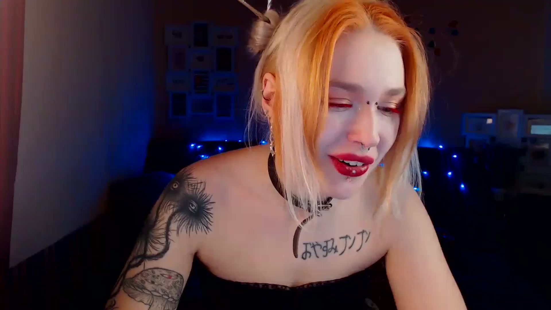 Gallery image thumbnail from Killinna's myfreecams stream on, 01/02/2024, 15:23 image 6 of 20