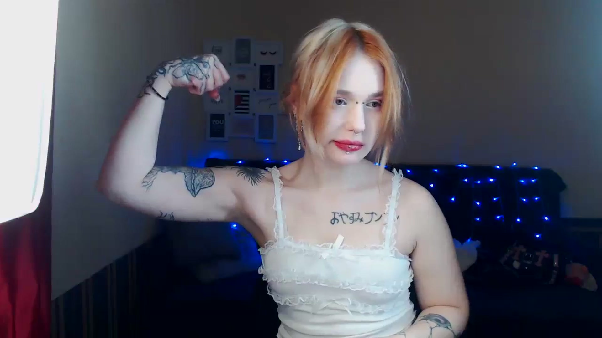 Gallery image thumbnail from Killinna's myfreecams stream on, 02/28/2024, 18:02 image 14 of 20