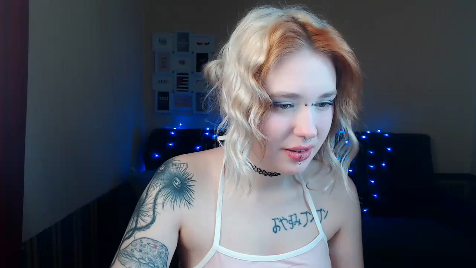 Gallery image thumbnail from Killinna's myfreecams stream on, 03/03/2024, 18:07 image 7 of 20
