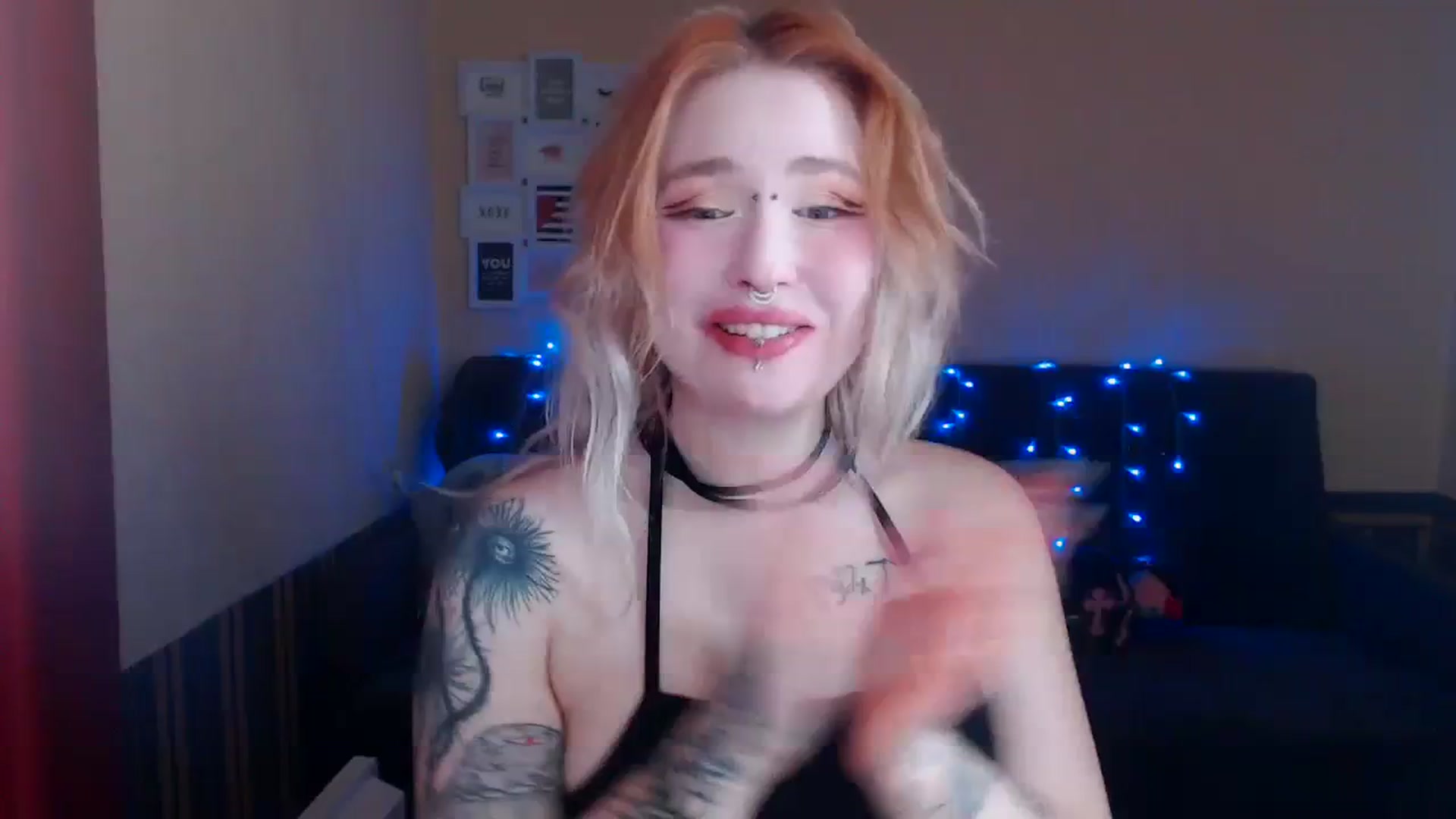 Gallery image thumbnail from Killinna's myfreecams stream on, 03/05/2024, 13:46 image 14 of 20