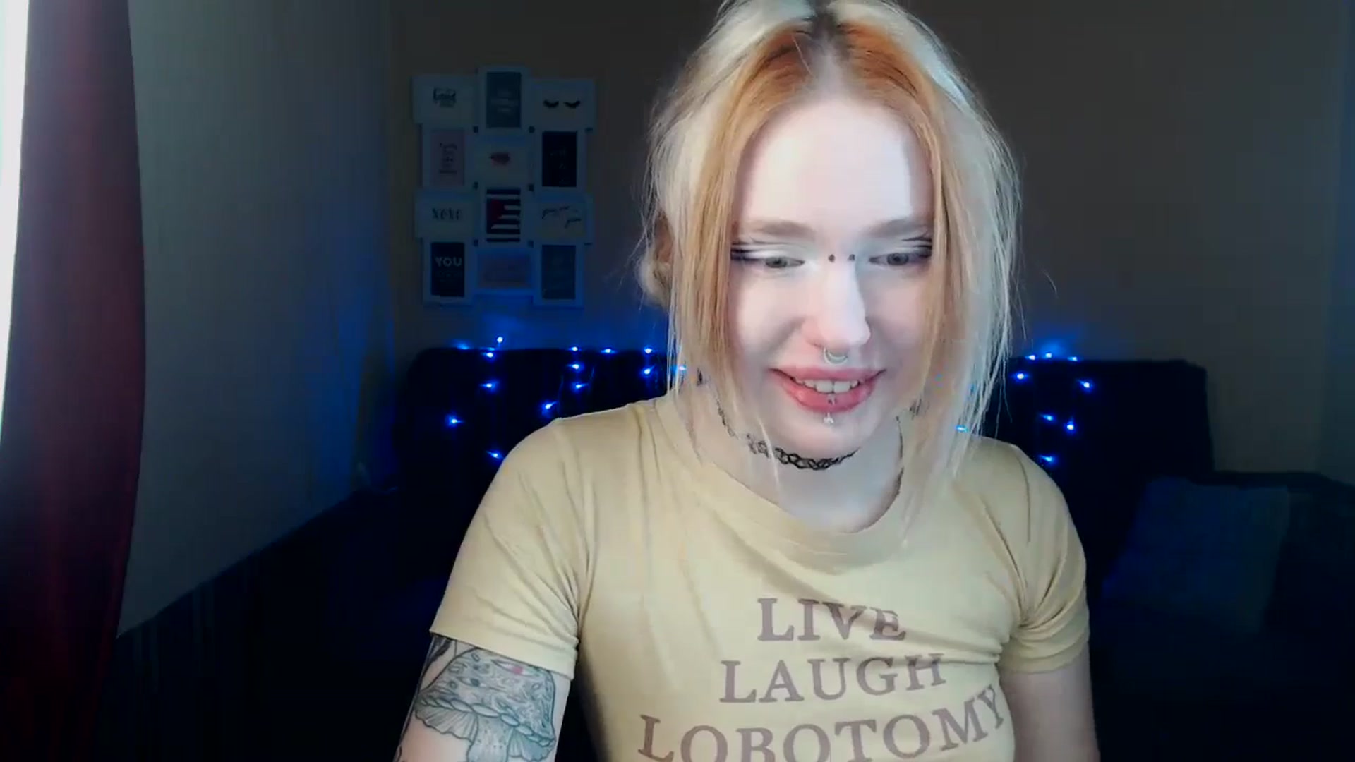 Gallery image thumbnail from Killinna's myfreecams stream on, 03/09/2024, 16:46 image 7 of 20