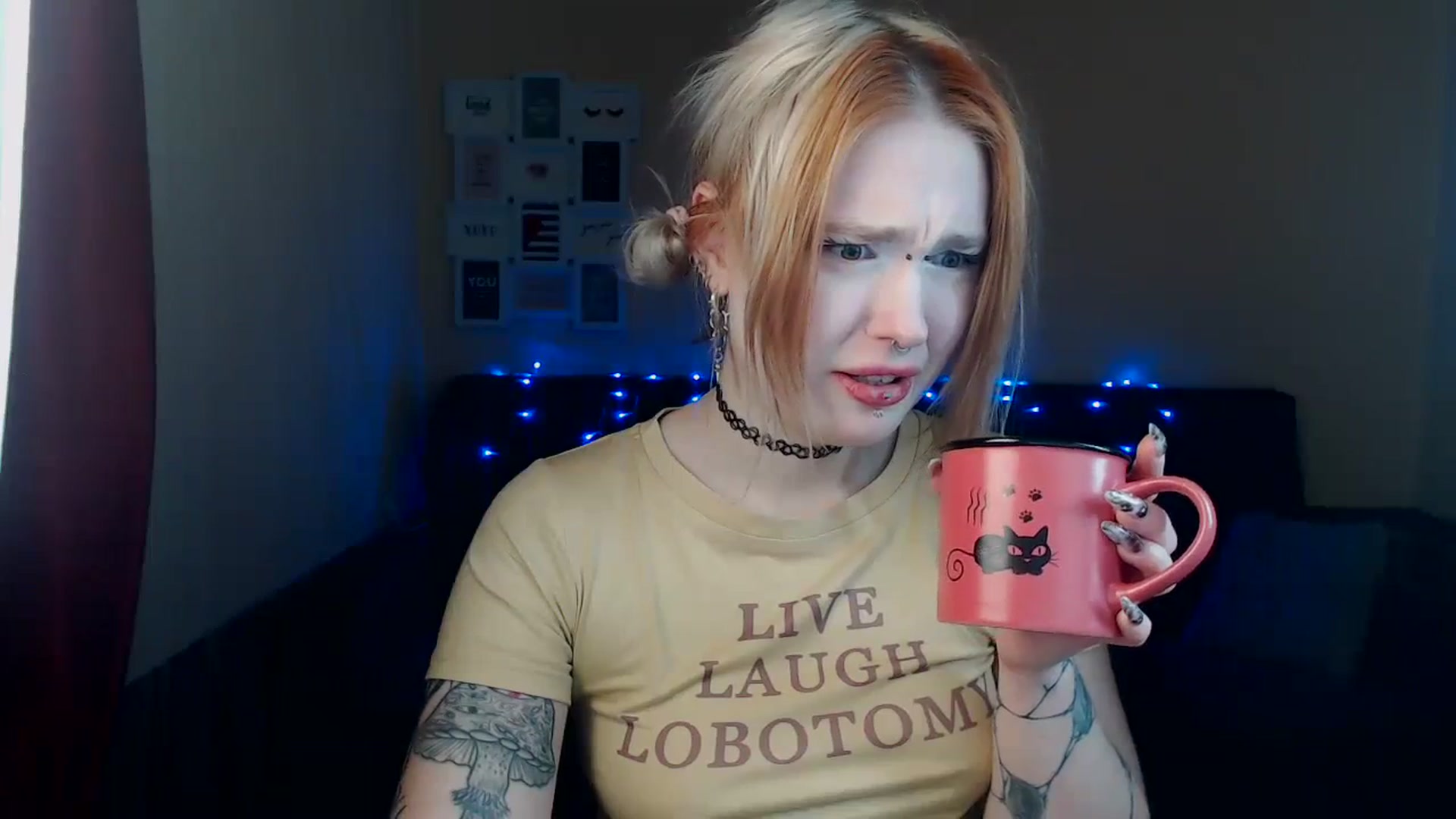 Gallery image thumbnail from Killinna's myfreecams stream on, 03/09/2024, 16:46 image 6 of 20