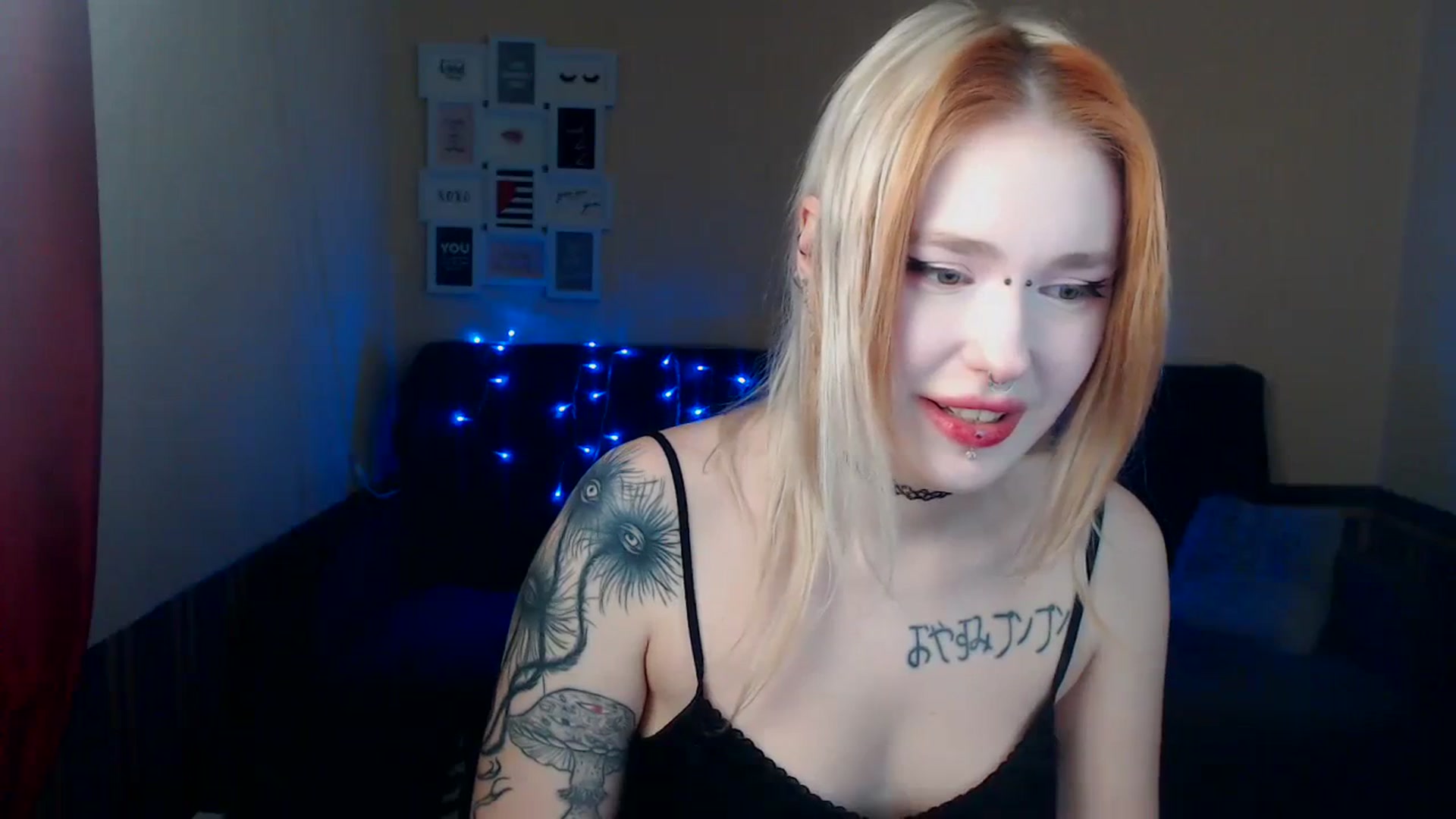 Gallery image thumbnail from Killinna's myfreecams stream on, 03/10/2024, 17:20 image 10 of 20