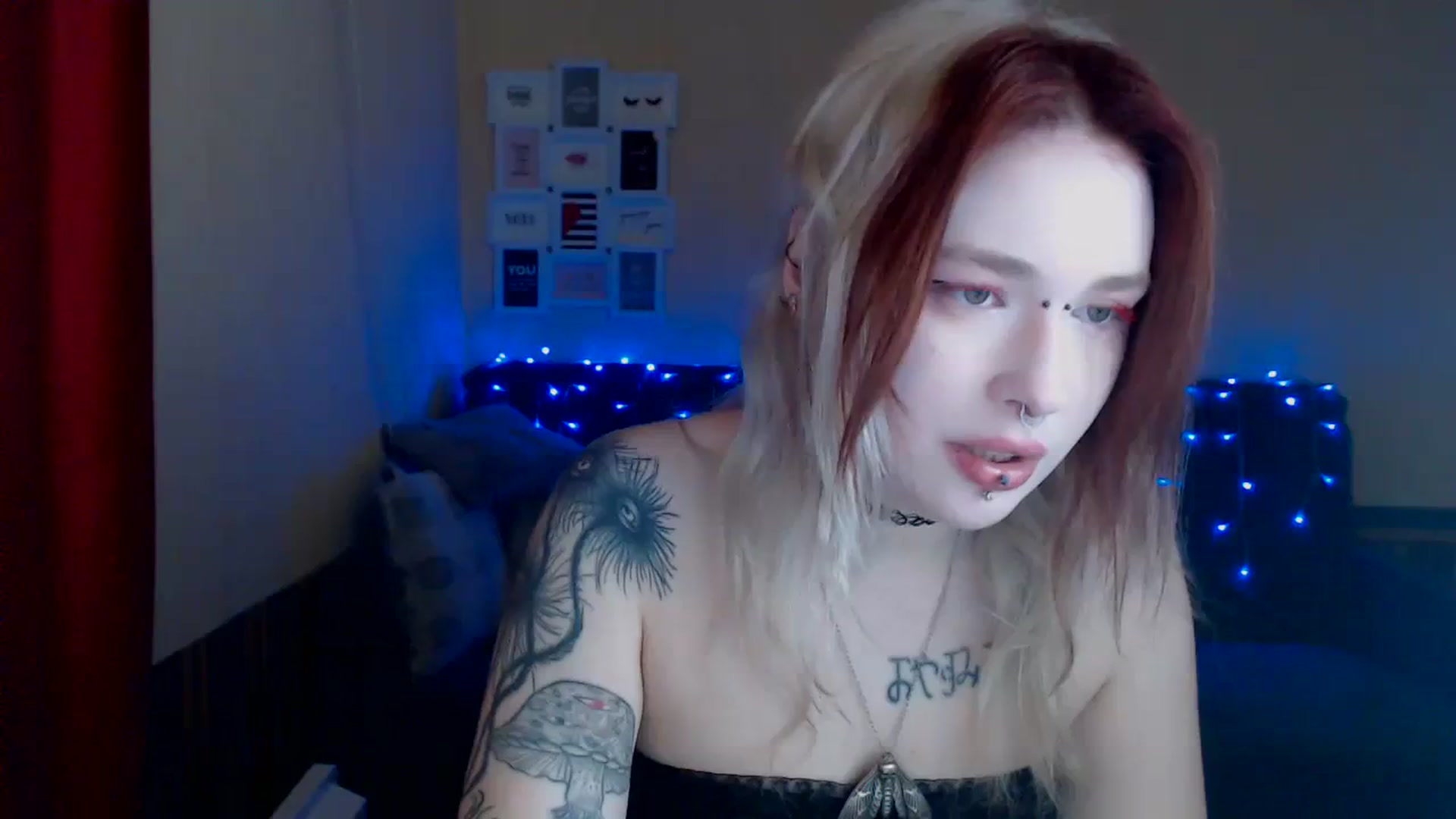 Gallery image thumbnail from Killinna's myfreecams stream on, 03/16/2024, 15:39 image 3 of 20