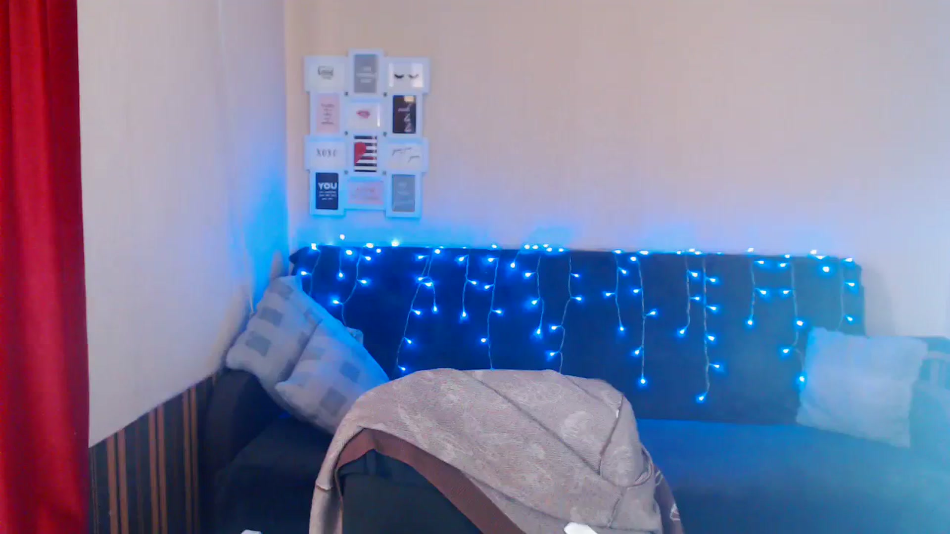 Gallery image thumbnail from Killinna's myfreecams stream on, 03/19/2024, 15:25 image 1 of 20