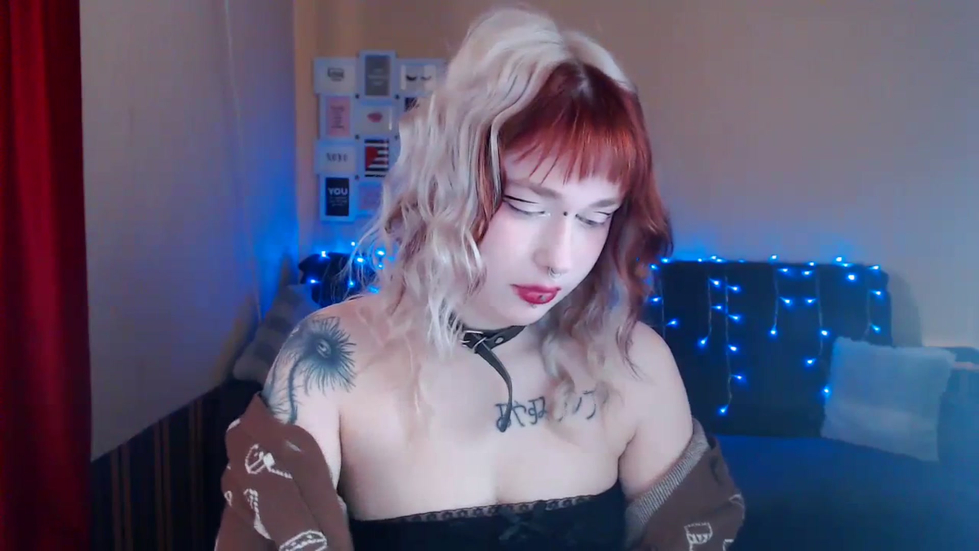 Gallery image thumbnail from Killinna's myfreecams stream on, 03/19/2024, 15:25 image 6 of 20
