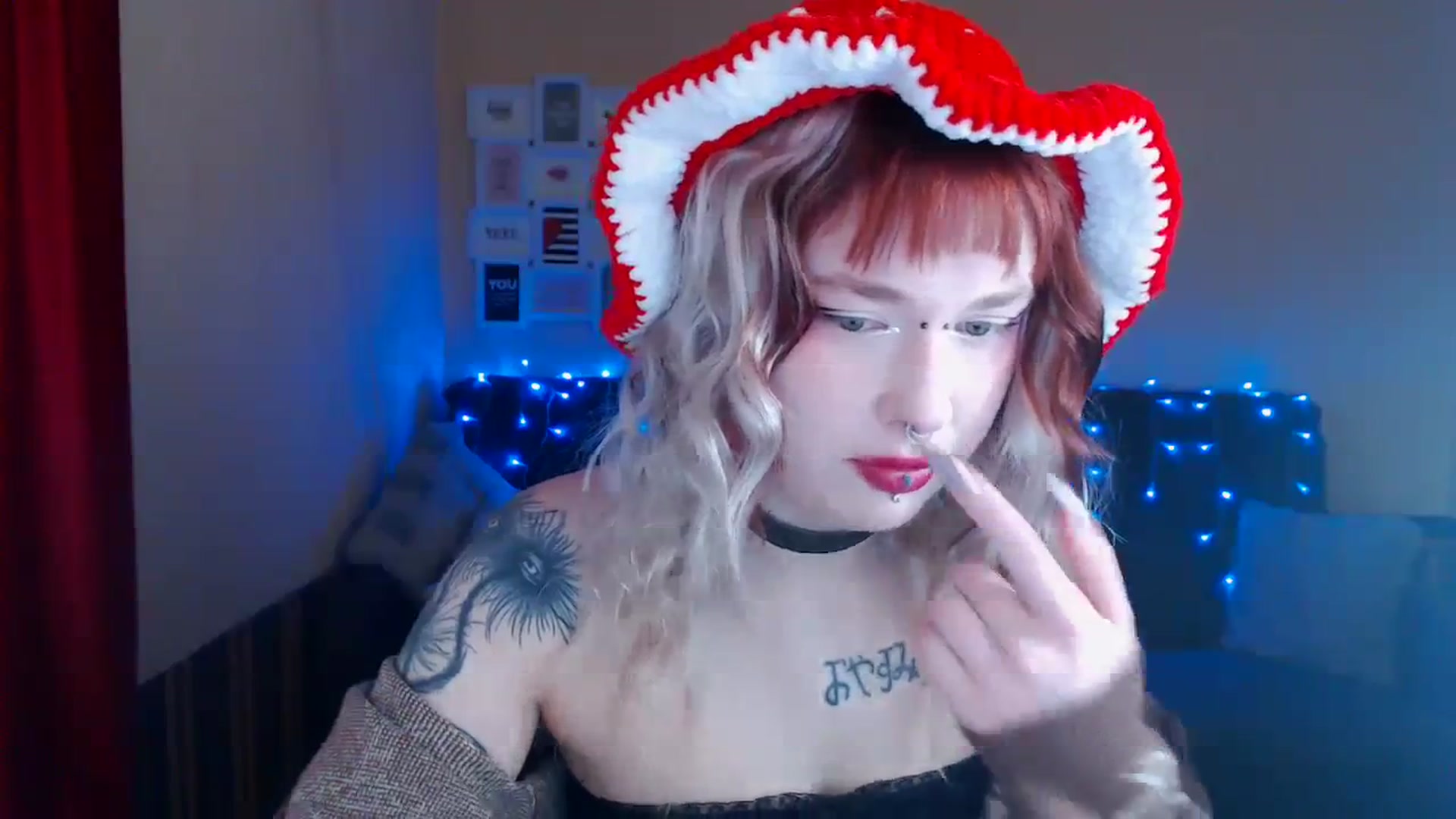 Gallery image thumbnail from Killinna's myfreecams stream on, 03/19/2024, 15:25 image 12 of 20