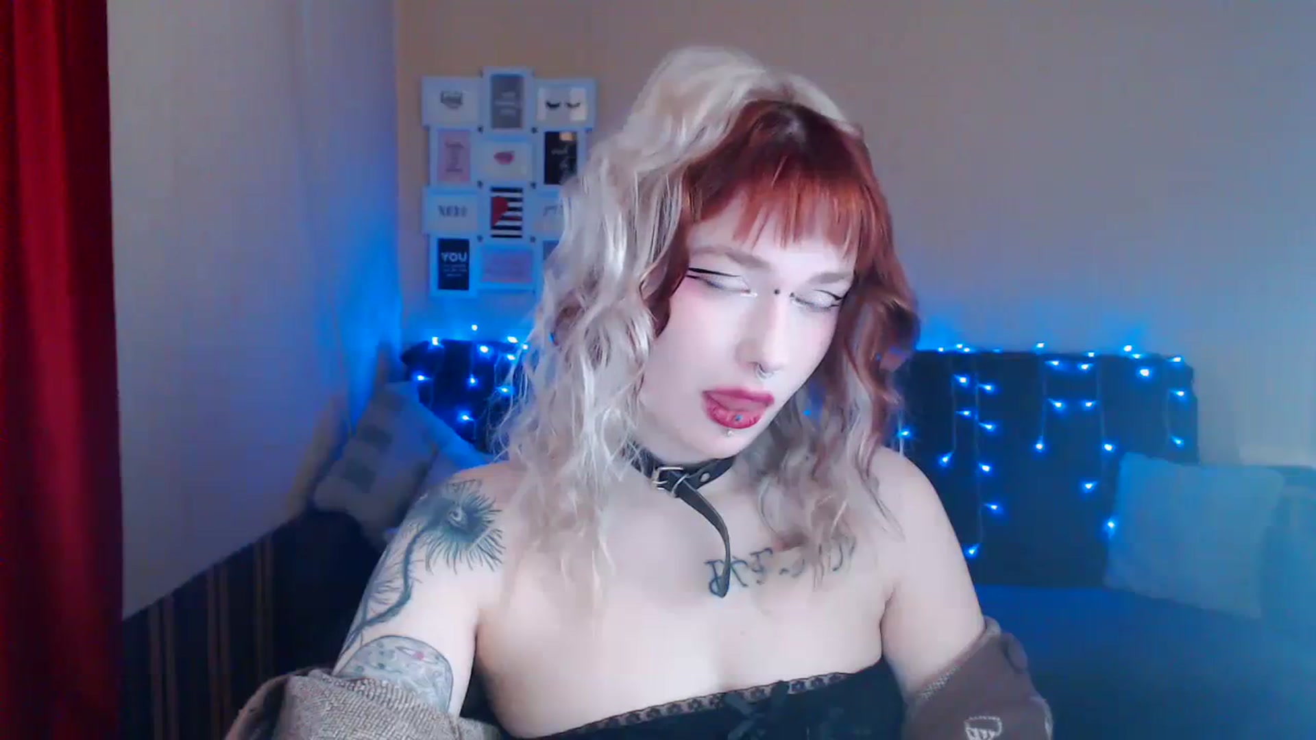 Gallery image thumbnail from Killinna's myfreecams stream on, 03/19/2024, 15:25 image 7 of 20