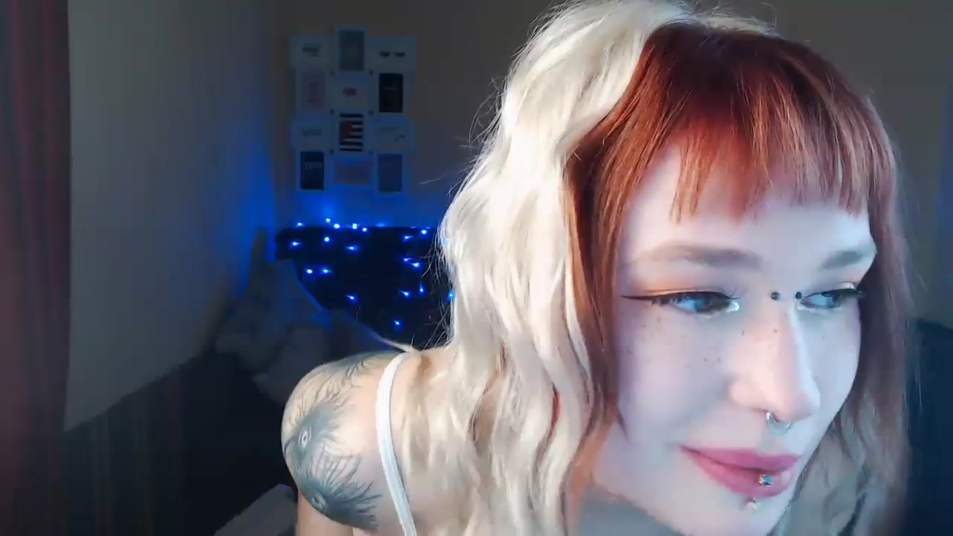 Gallery image thumbnail from Killinna's myfreecams stream on, 03/20/2024, 15:20 image 1 of 20
