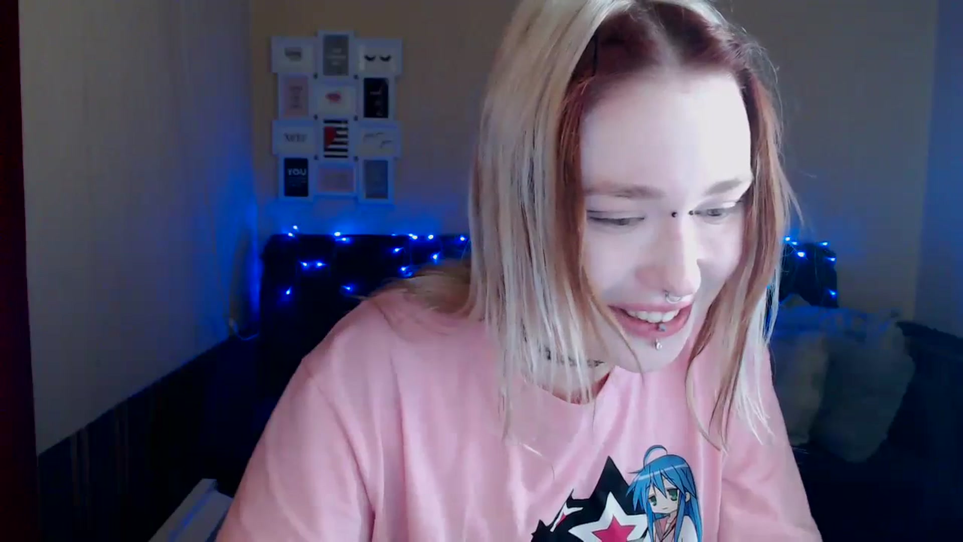 Gallery image thumbnail from Killinna's myfreecams stream on, 03/30/2024, 17:44 image 7 of 20
