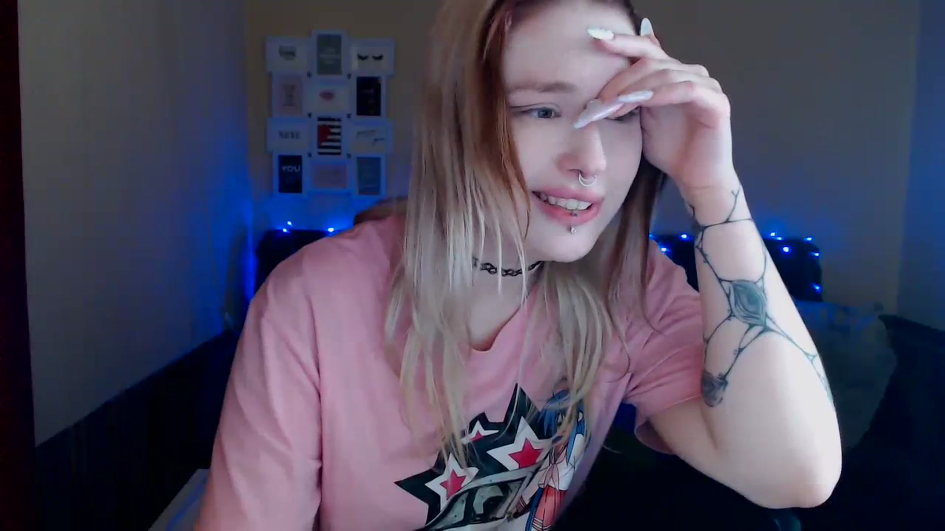 Gallery image thumbnail from Killinna's myfreecams stream on, 03/30/2024, 17:44 image 5 of 20