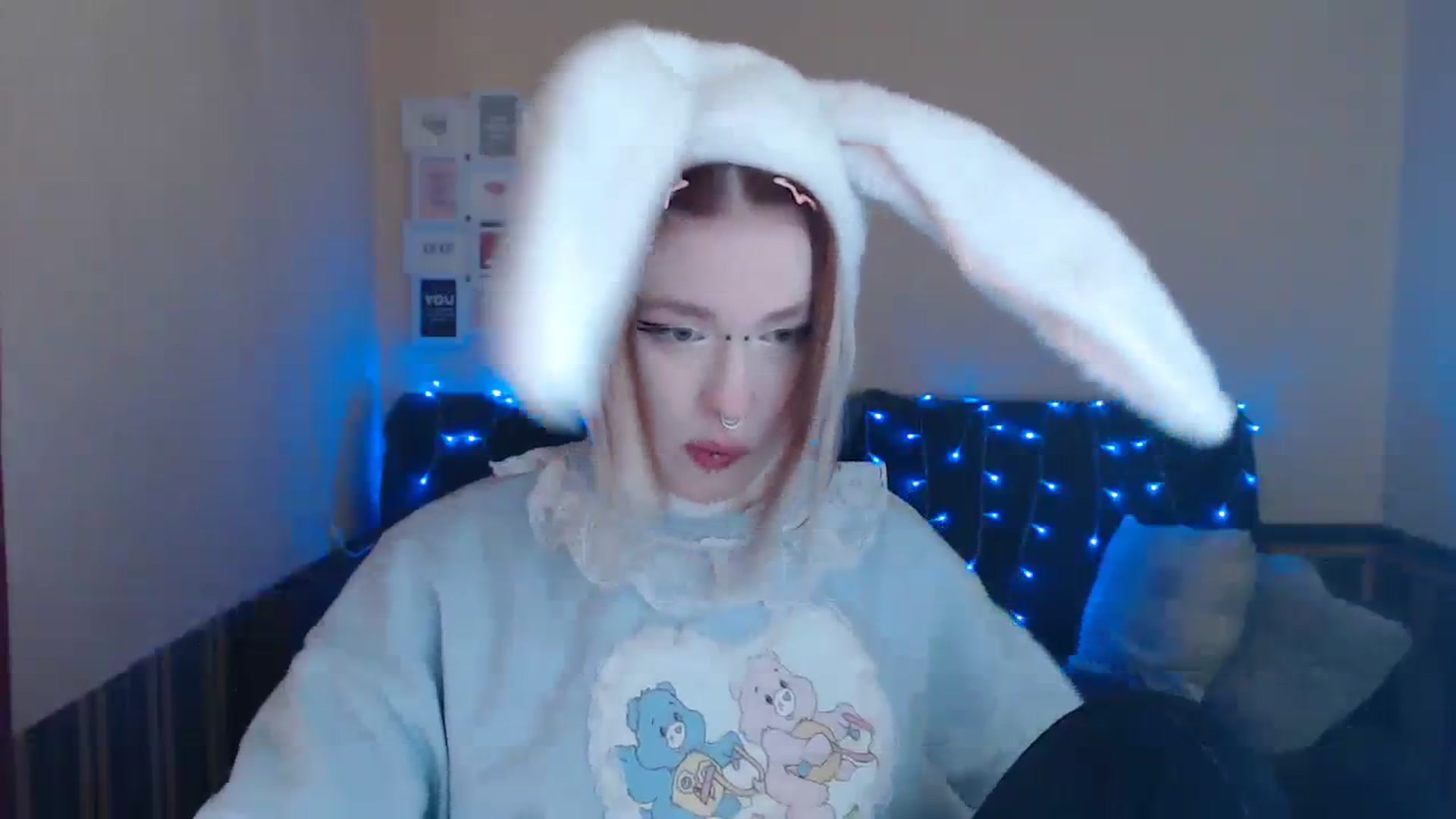 Gallery image thumbnail from Killinna's myfreecams stream on, 03/31/2024, 13:36 image 9 of 20