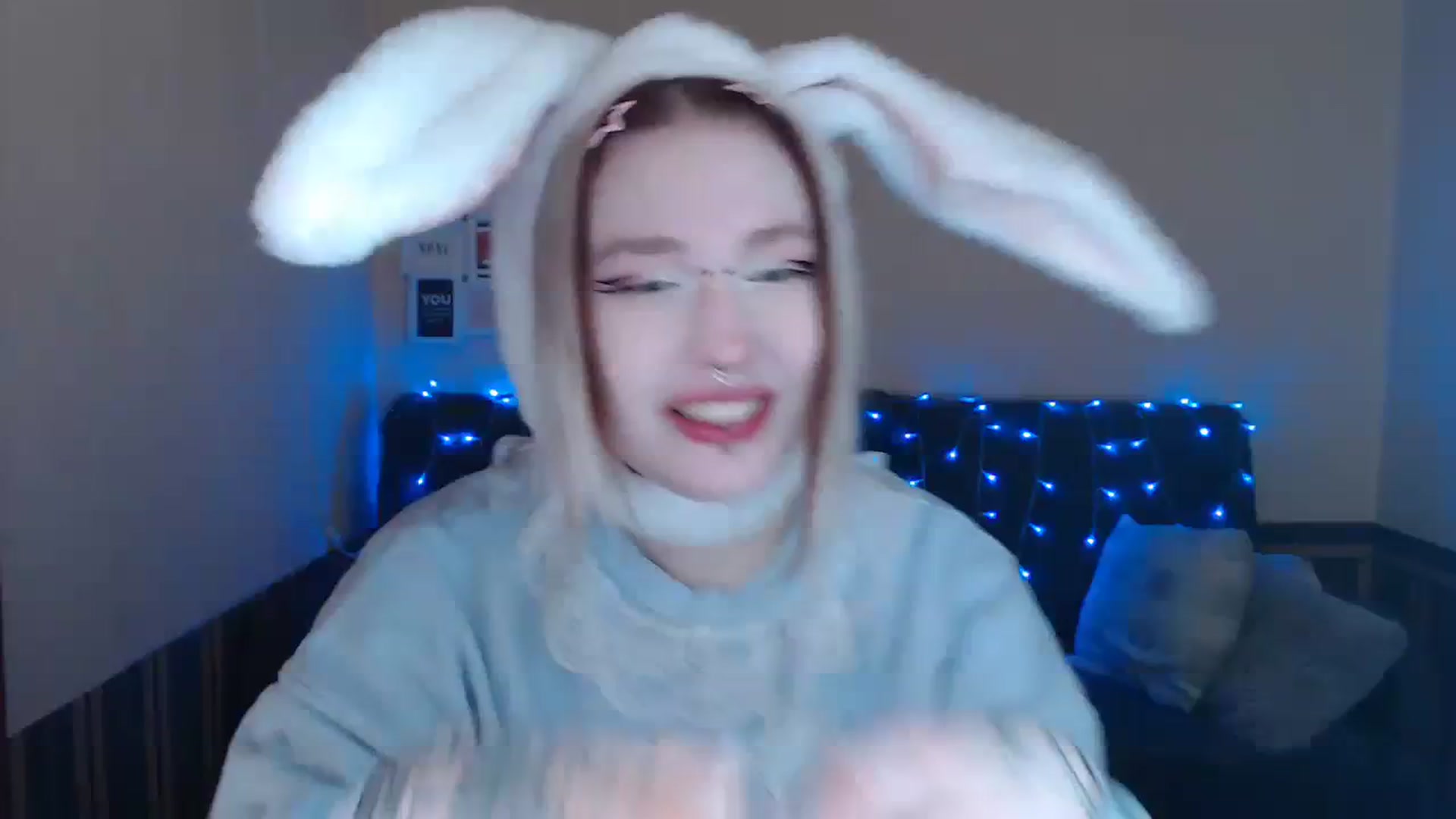 Gallery image thumbnail from Killinna's myfreecams stream on, 03/31/2024, 13:36 image 1 of 20