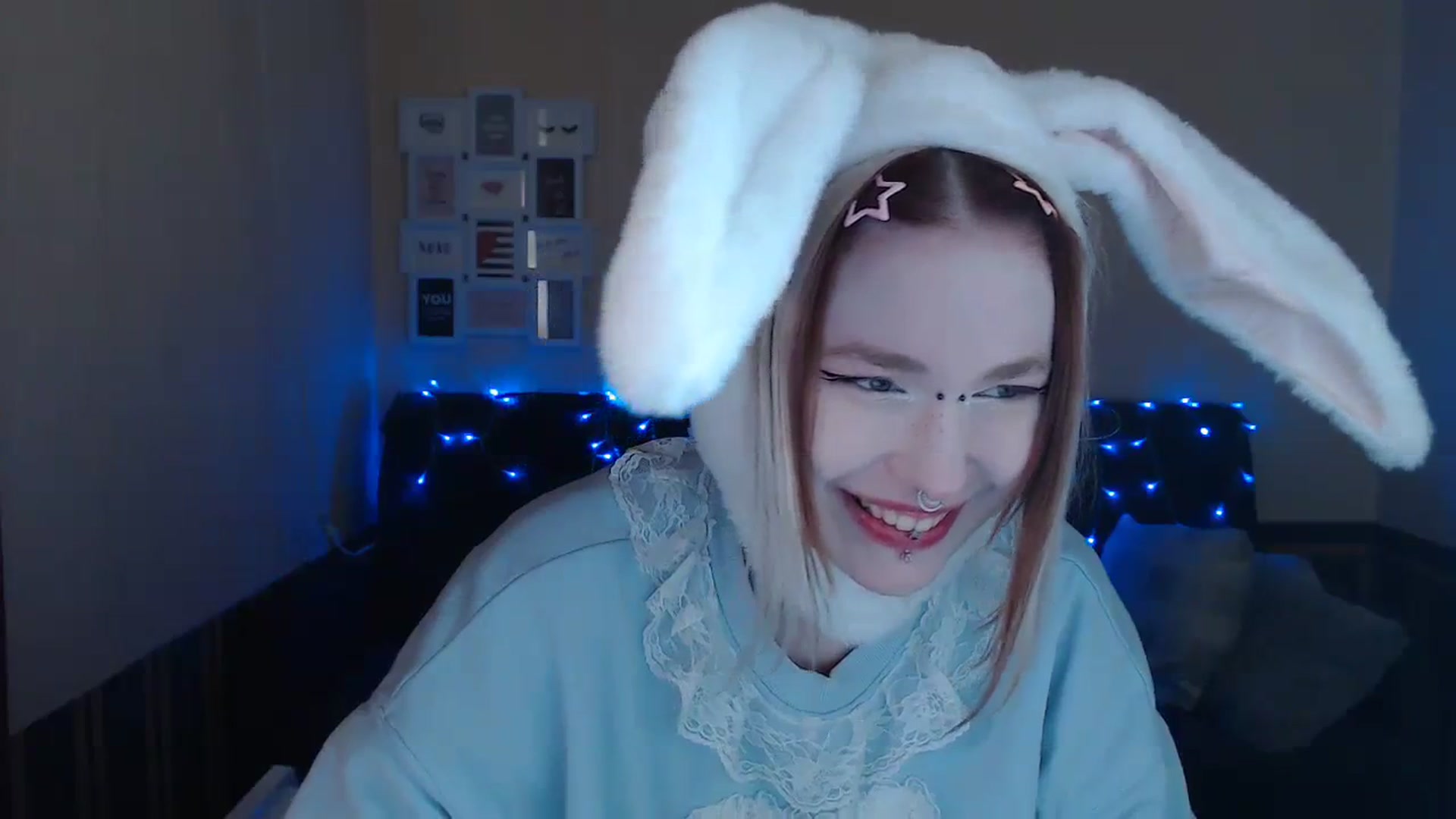 Gallery image thumbnail from Killinna's myfreecams stream on, 03/31/2024, 13:36 image 4 of 20