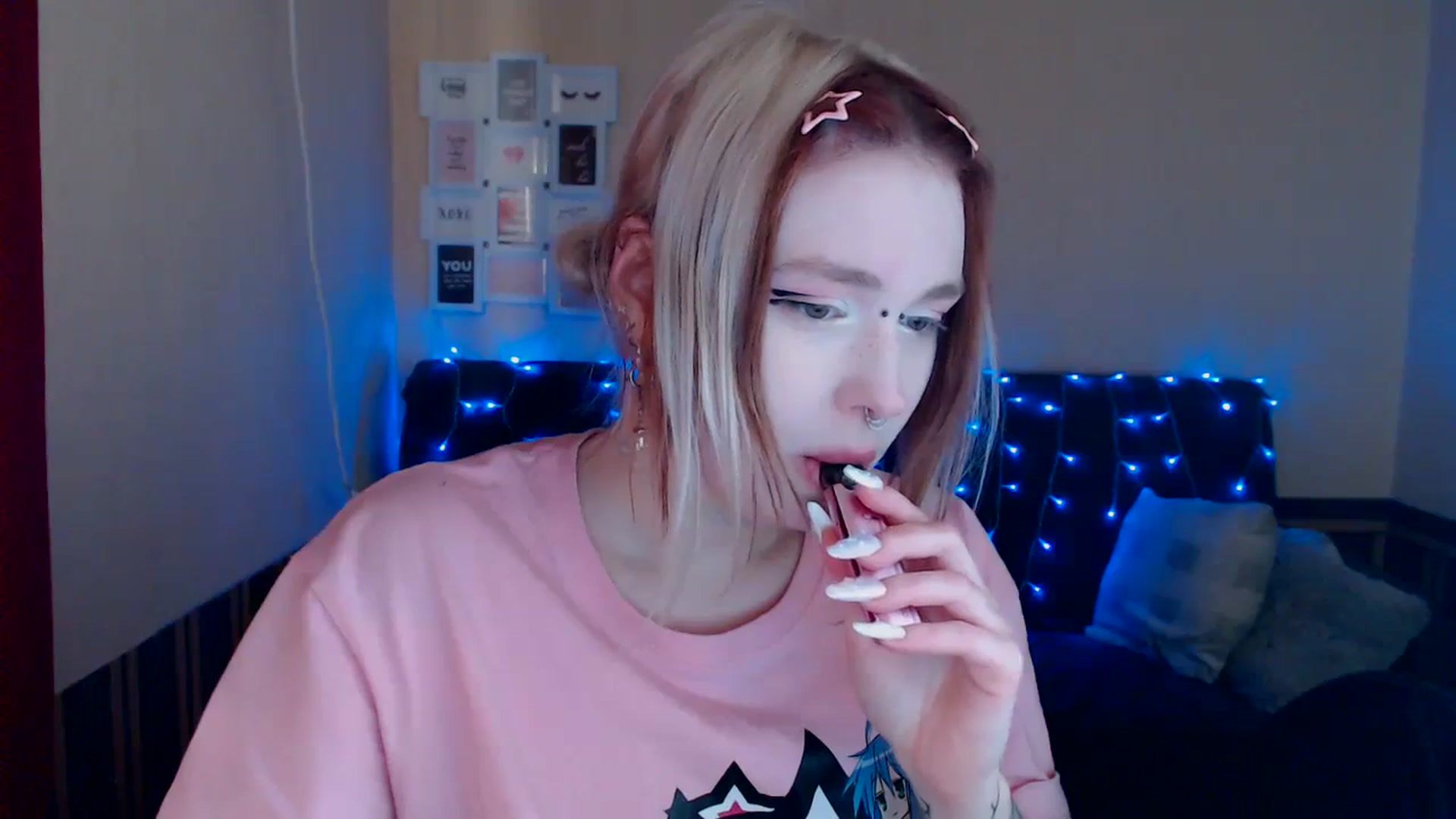 Gallery image thumbnail from Killinna's myfreecams stream on, 03/31/2024, 14:34 image 11 of 20