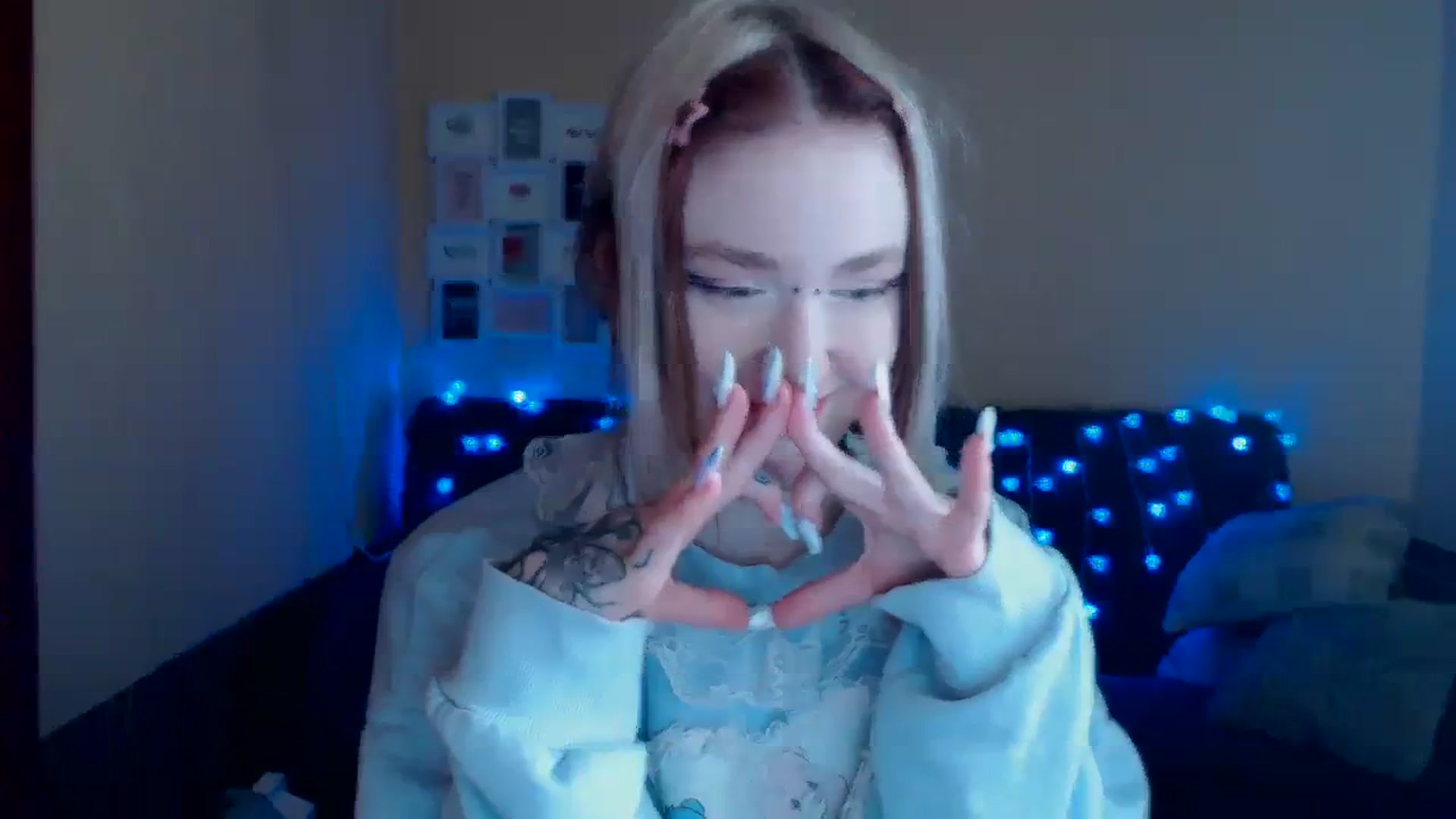 Gallery image thumbnail from Killinna's myfreecams stream on, 03/31/2024, 16:44 image 17 of 20