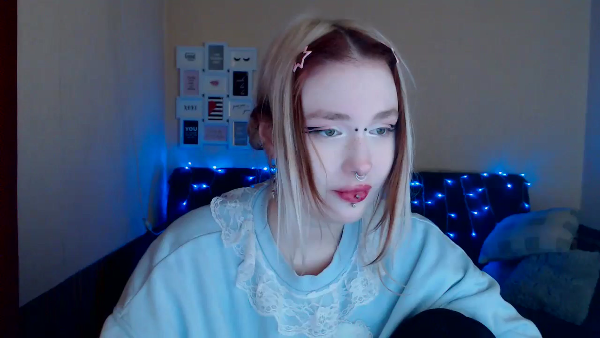 Gallery image thumbnail from Killinna's myfreecams stream on, 03/31/2024, 16:44 image 5 of 20