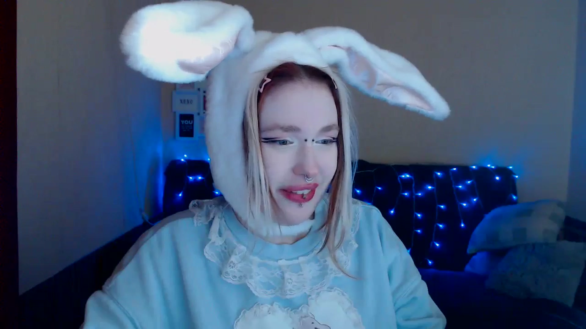 Gallery image thumbnail from Killinna's myfreecams stream on, 03/31/2024, 16:44 image 10 of 20