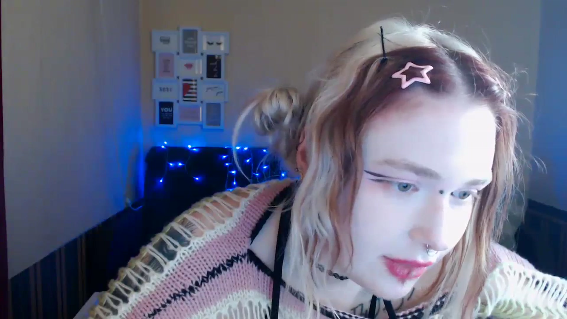 Gallery image thumbnail from Killinna's myfreecams stream on, 04/02/2024, 16:40 image 18 of 20