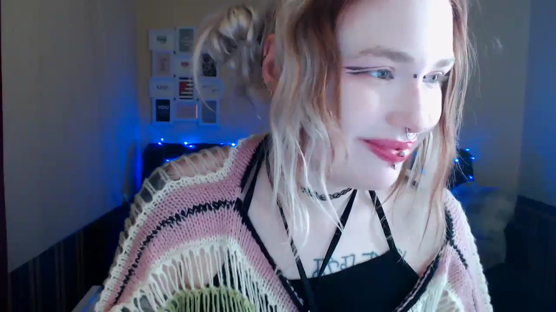 Gallery image thumbnail from Killinna's myfreecams stream on, 04/02/2024, 16:40 image 20 of 20