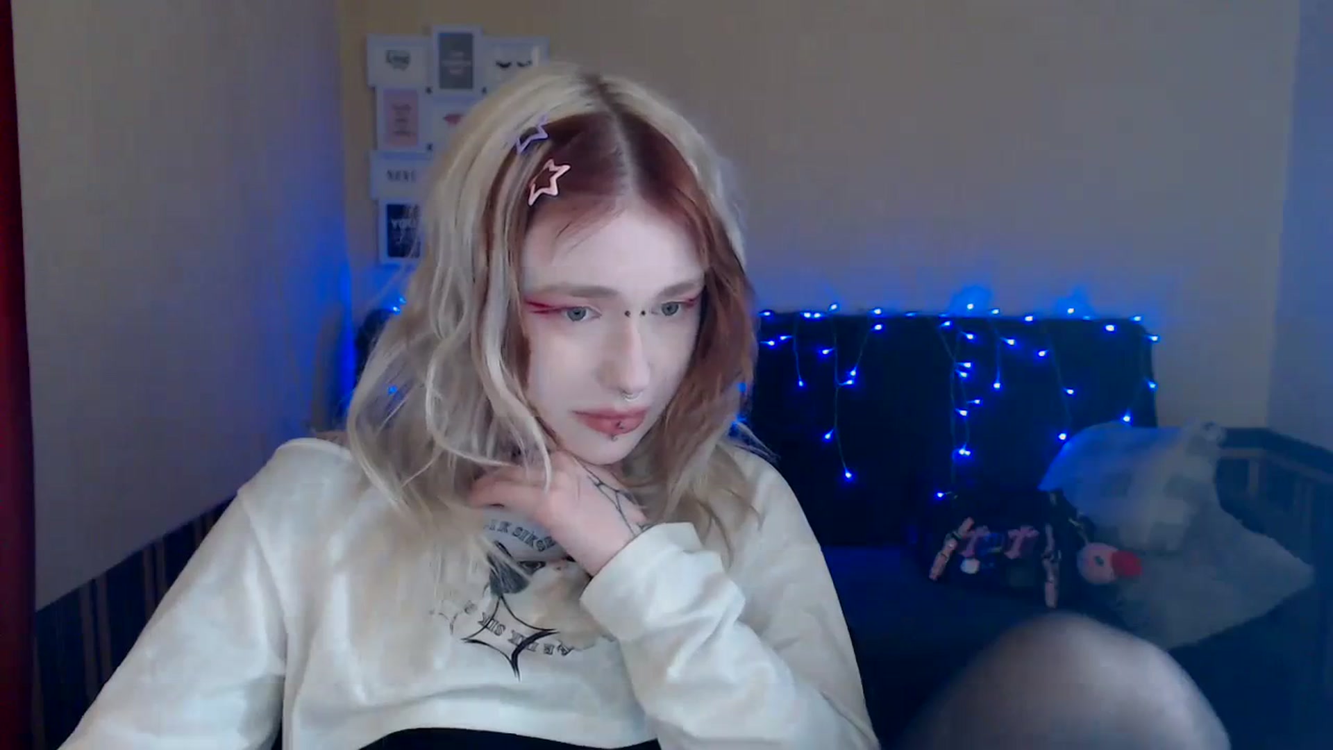Gallery image thumbnail from Killinna's myfreecams stream on, 04/04/2024, 14:03 image 13 of 20