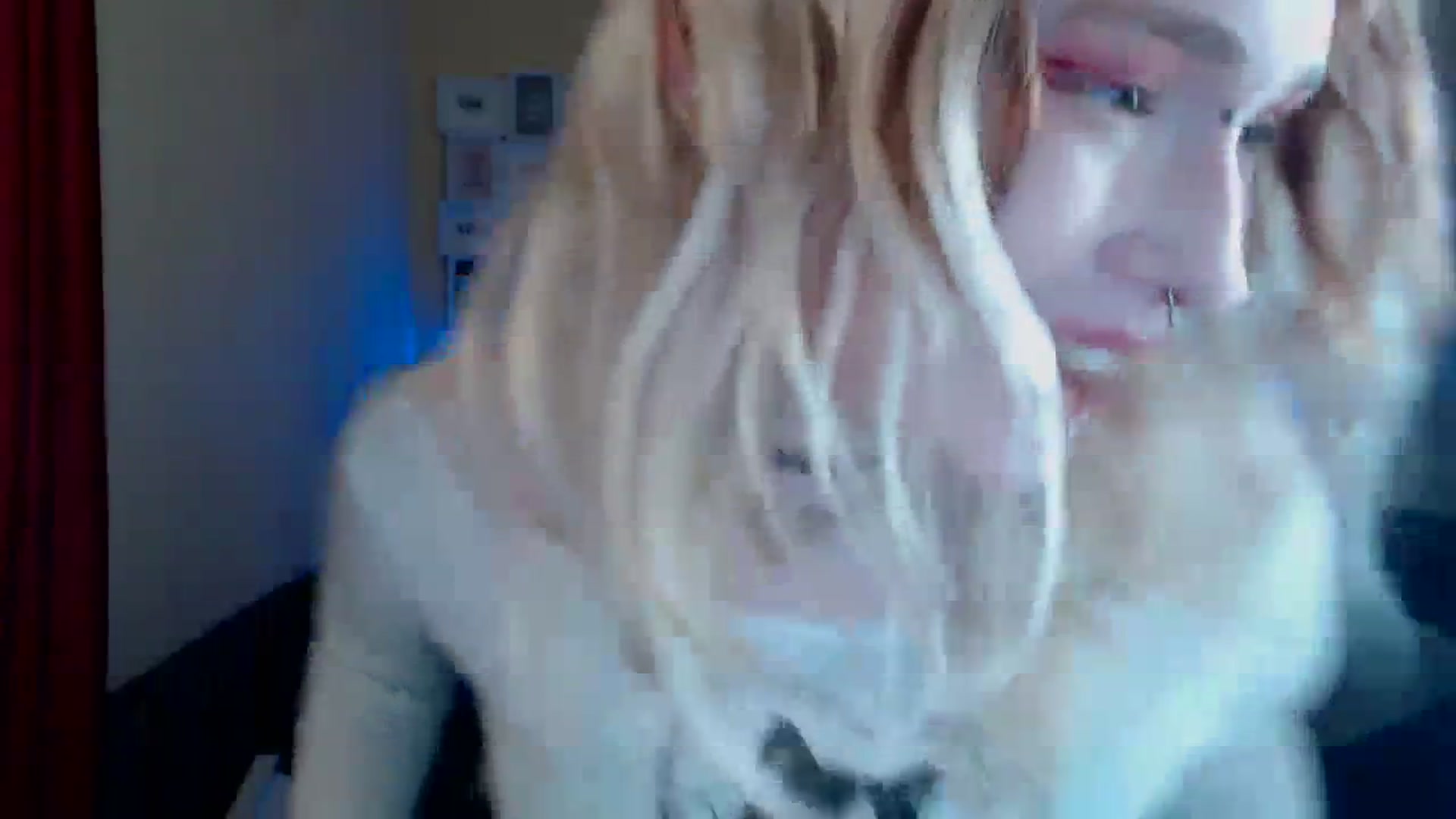 Gallery image thumbnail from Killinna's myfreecams stream on, 04/04/2024, 14:03 image 7 of 20