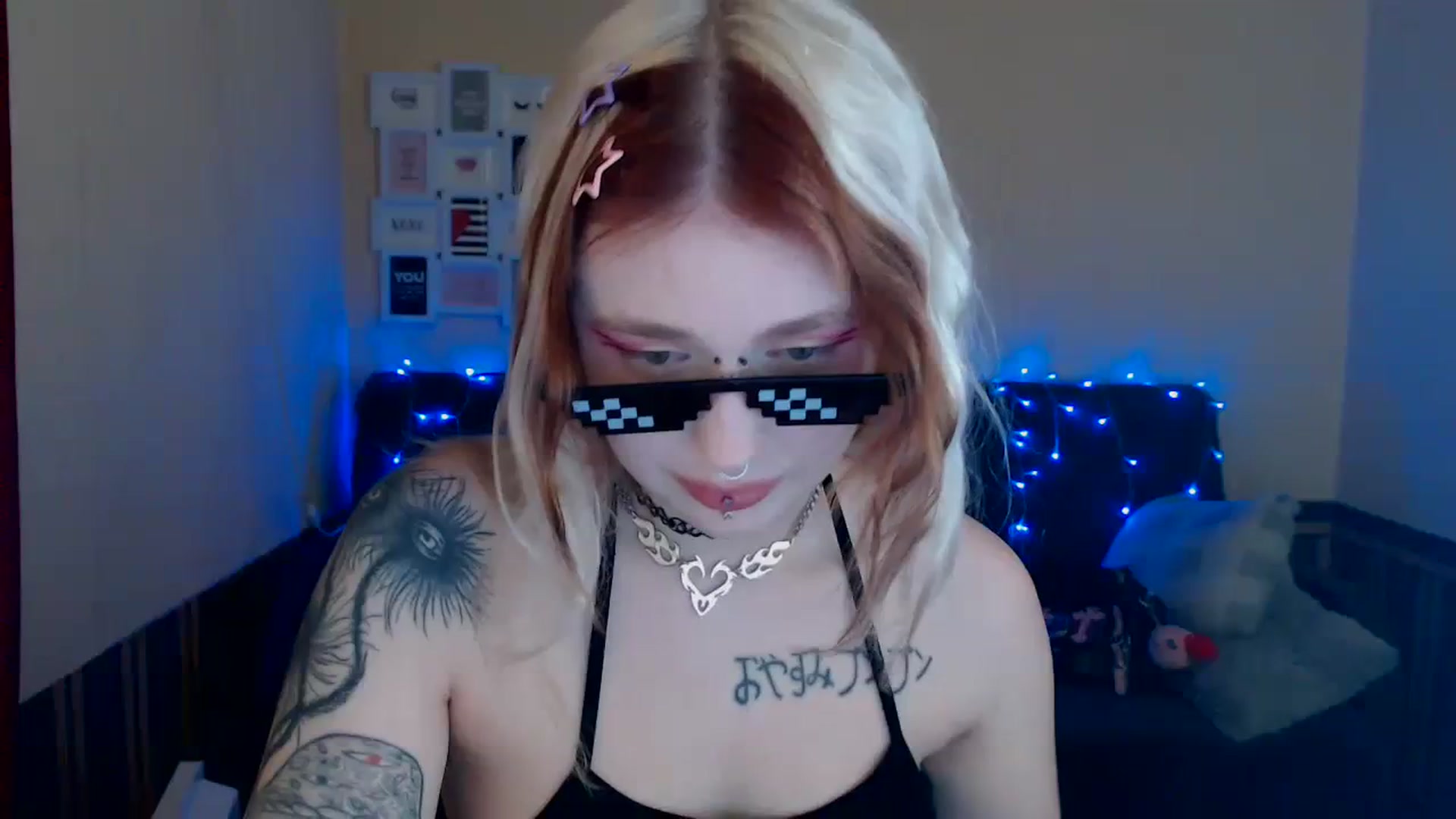 Gallery image thumbnail from Killinna's myfreecams stream on, 04/04/2024, 14:03 image 1 of 20