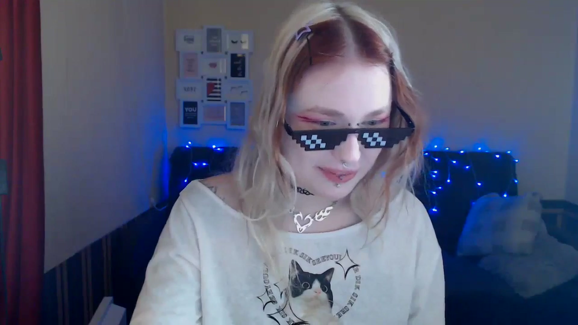 Gallery image thumbnail from Killinna's myfreecams stream on, 04/04/2024, 16:17 image 2 of 20