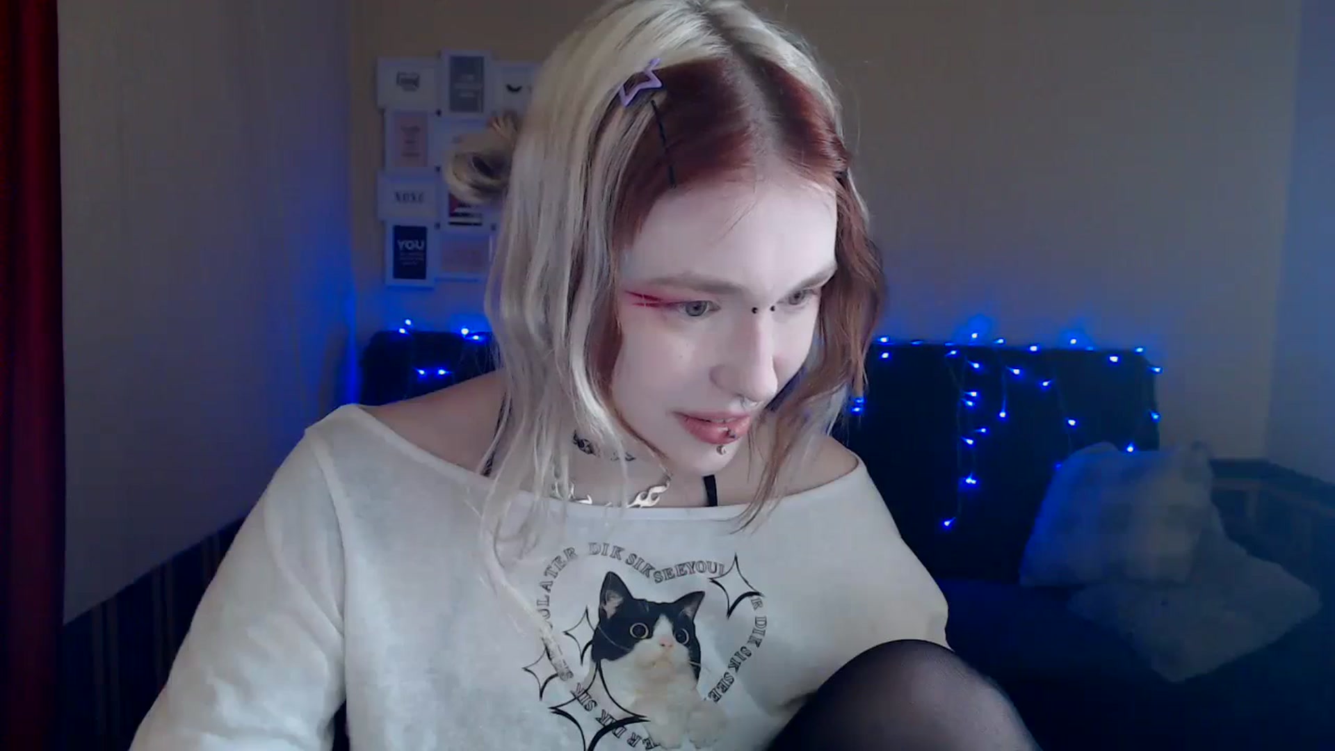 Gallery image thumbnail from Killinna's myfreecams stream on, 04/04/2024, 16:17 image 15 of 20