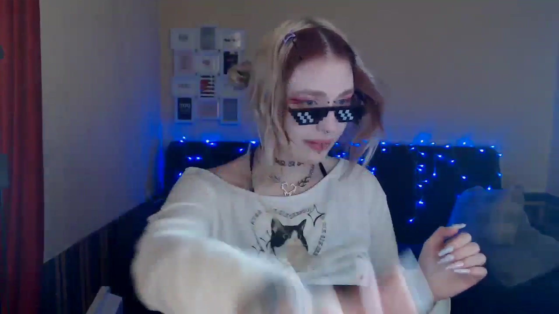 Gallery image thumbnail from Killinna's myfreecams stream on, 04/04/2024, 16:17 image 5 of 20