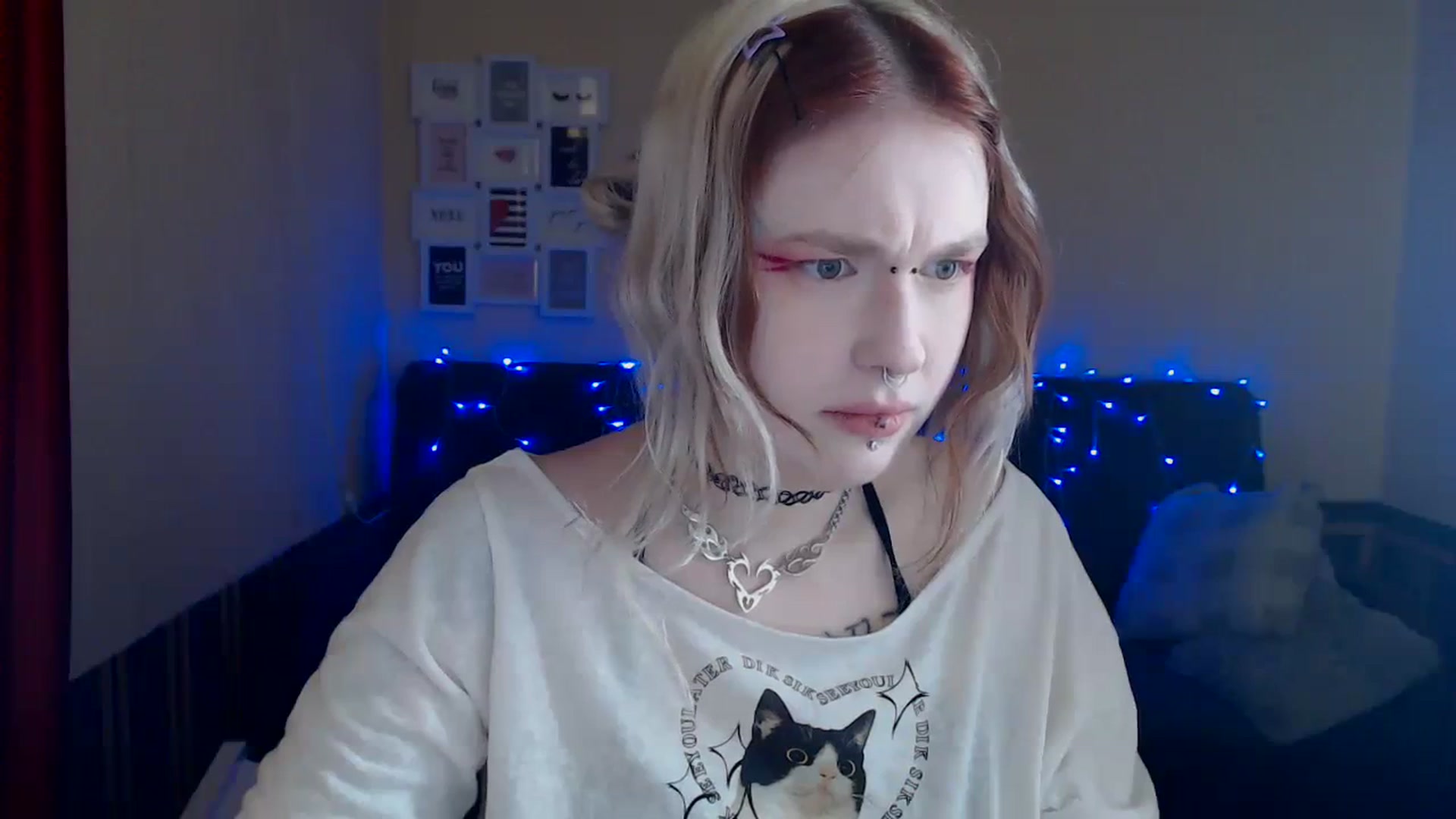 Gallery image thumbnail from Killinna's myfreecams stream on, 04/04/2024, 16:17 image 18 of 20