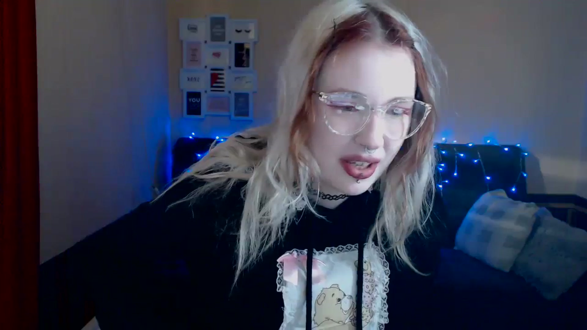 Gallery image thumbnail from Killinna's myfreecams stream on, 04/05/2024, 15:04 image 14 of 20