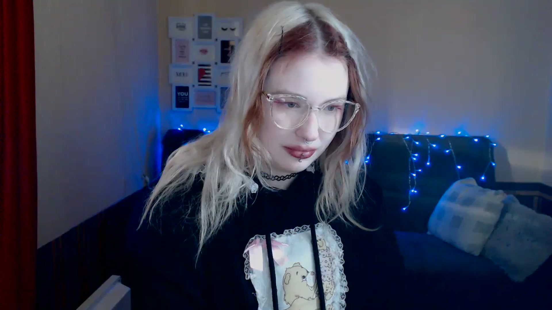 Gallery image thumbnail from Killinna's myfreecams stream on, 04/05/2024, 15:04 image 13 of 20