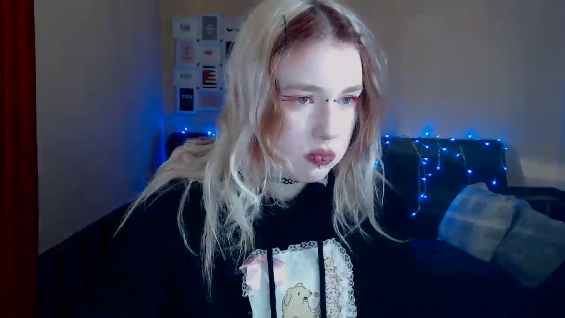 Gallery image thumbnail from Killinna's myfreecams stream on, 04/05/2024, 15:04 image 6 of 20