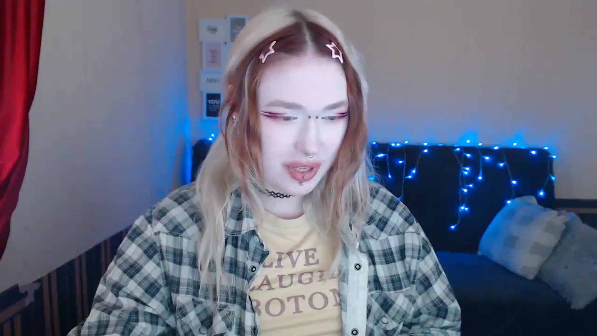 Gallery image thumbnail from Killinna's myfreecams stream on, 04/06/2024, 14:22 image 18 of 20
