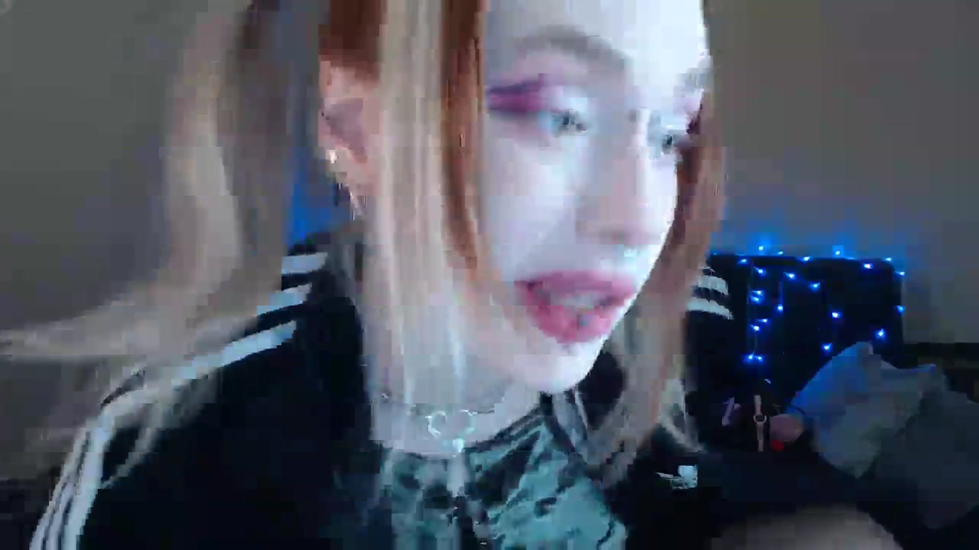Gallery image thumbnail from Killinna's myfreecams stream on, 04/10/2024, 13:43 image 6 of 20